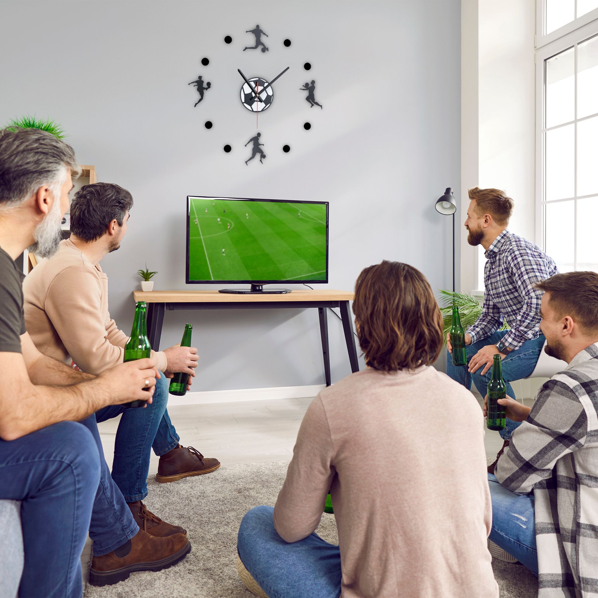 DIY Wanduhr Fussball Weiss-Schwarz von Relaxdays