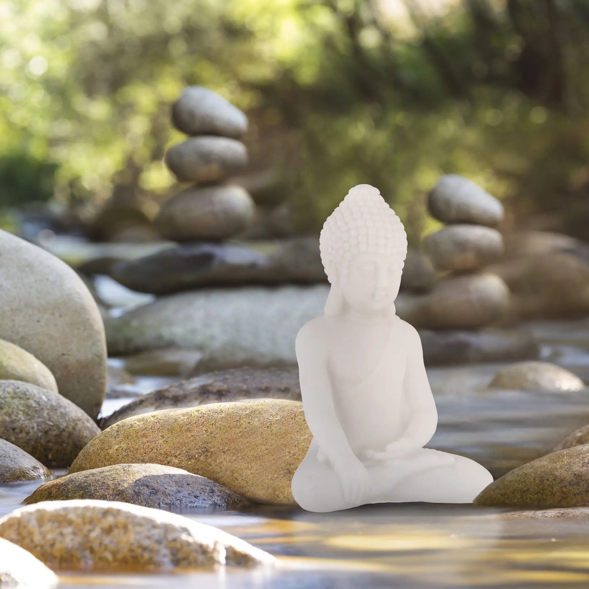 Buddha Figur 17cm Weiss von Relaxdays