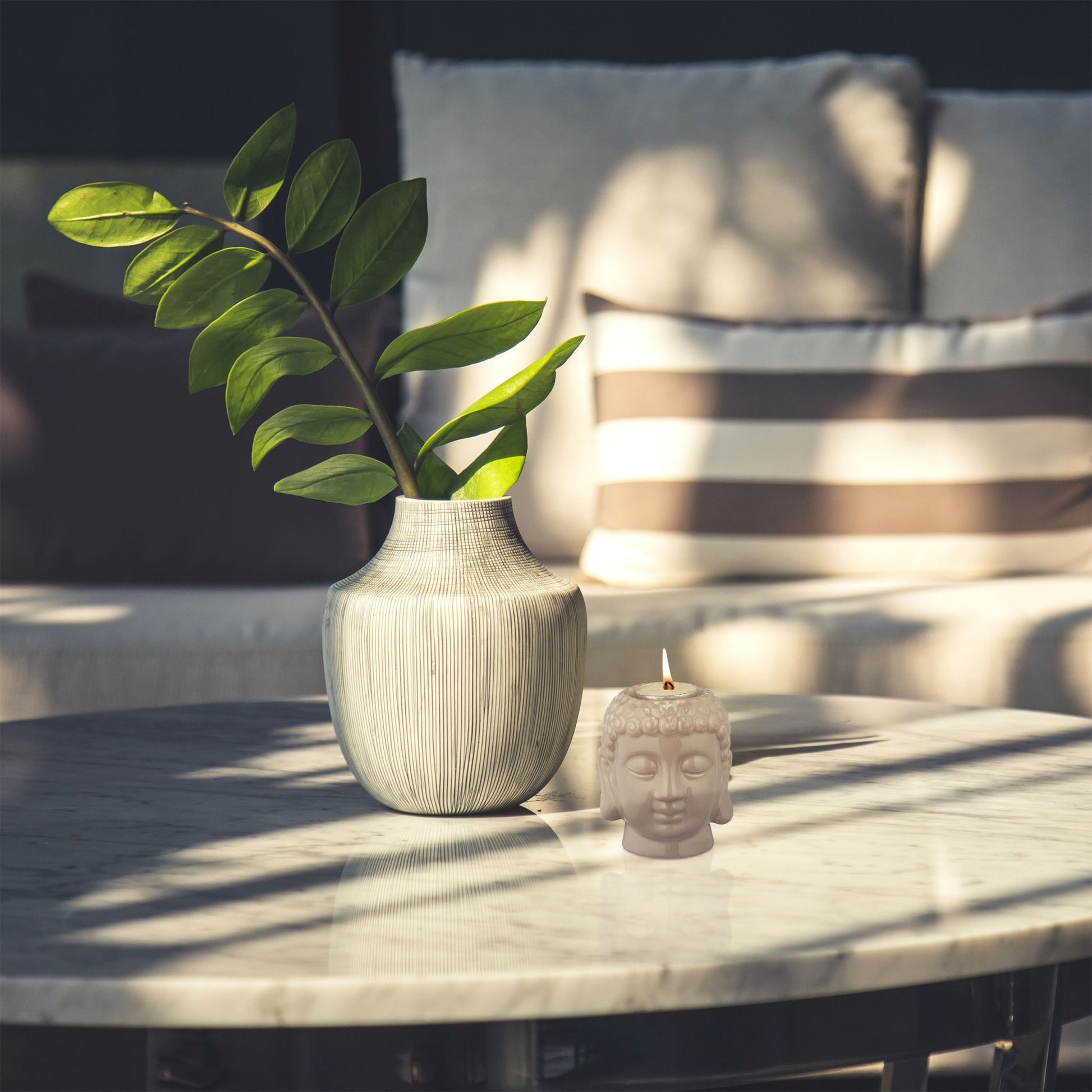 Buddha Teelichthalter Grau von Relaxdays