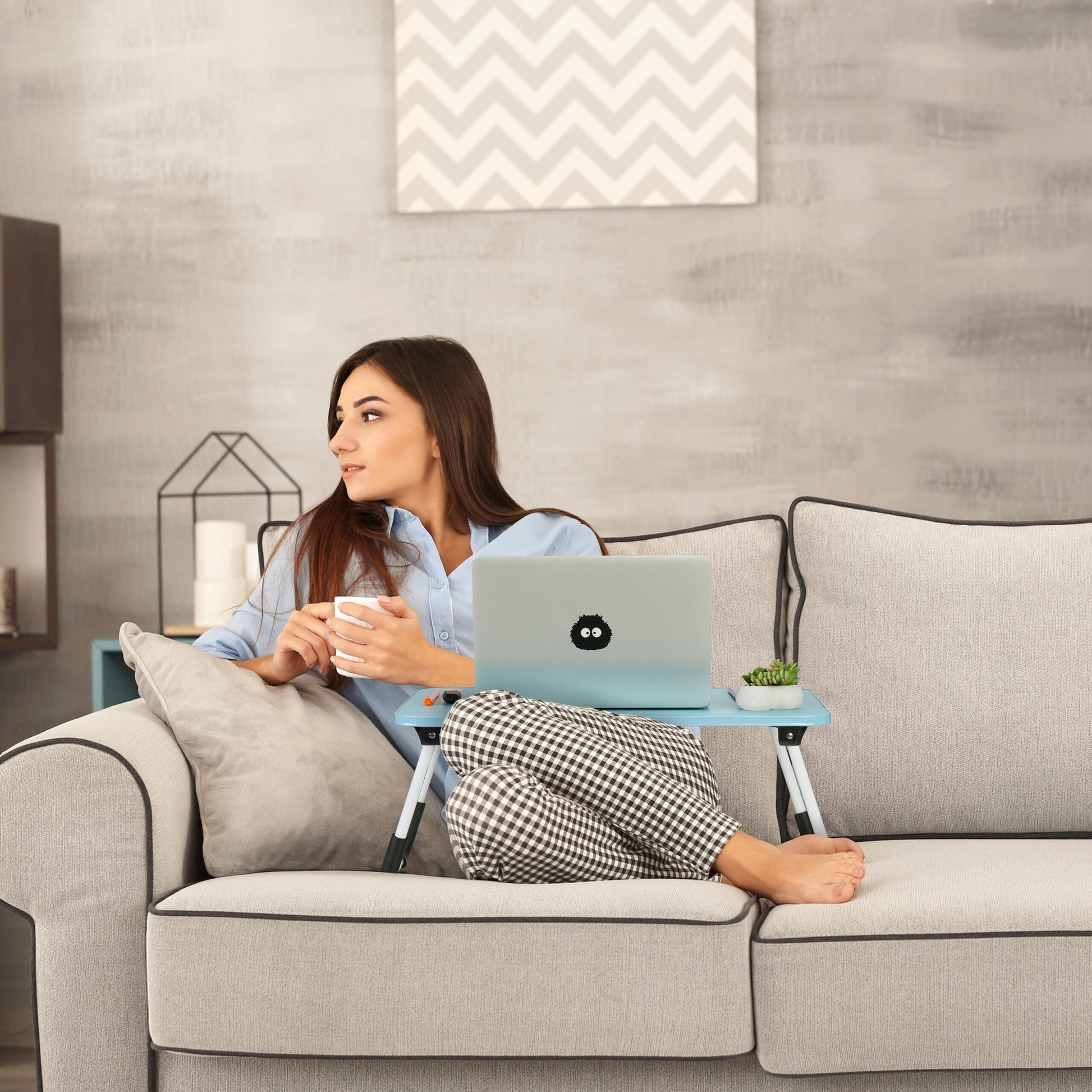 Hellblauer Laptoptisch Weiss-Hellblau-Schwarz von Relaxdays