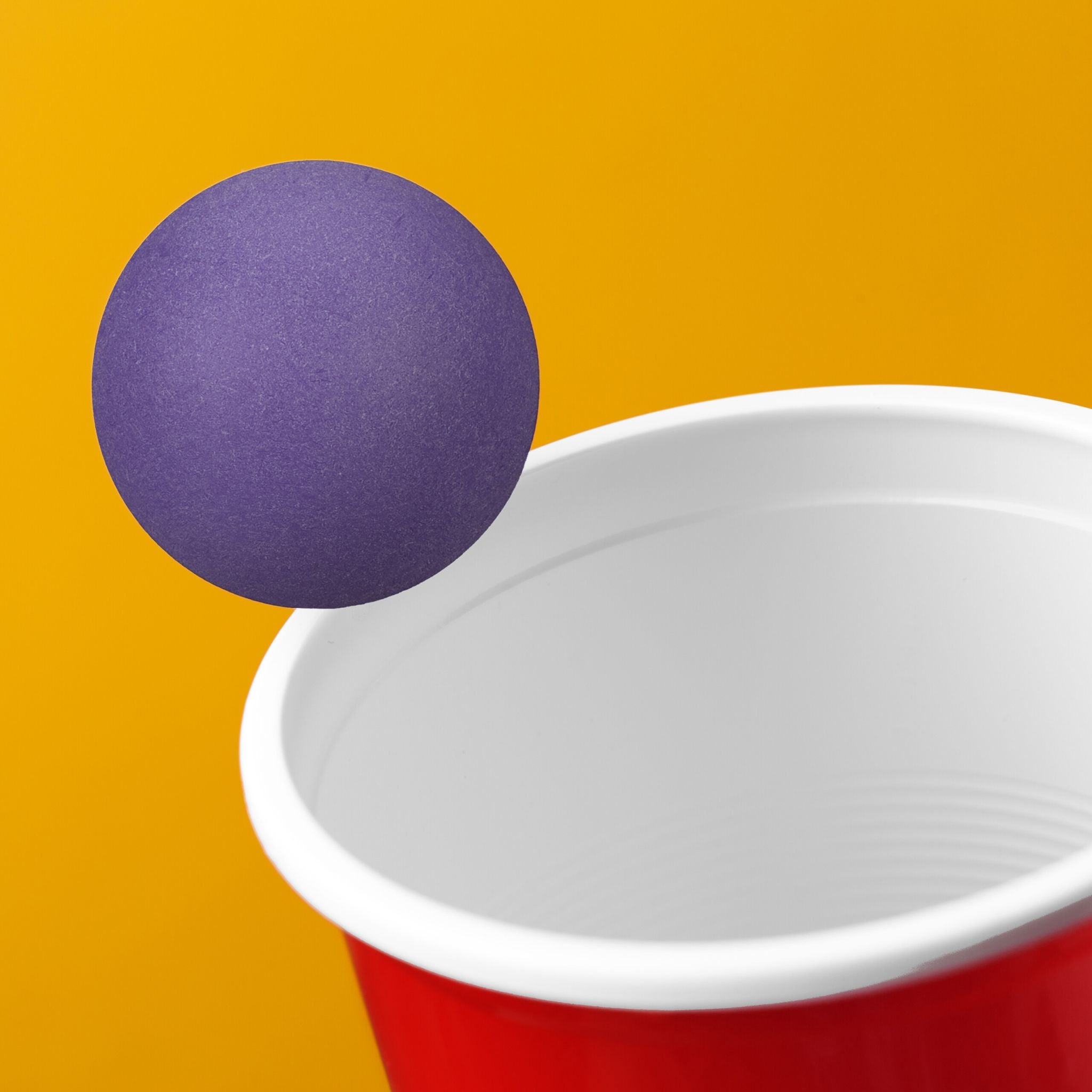 Beer Pong Bälle 100er-Set Blau-Grün-Lila von Relaxdays