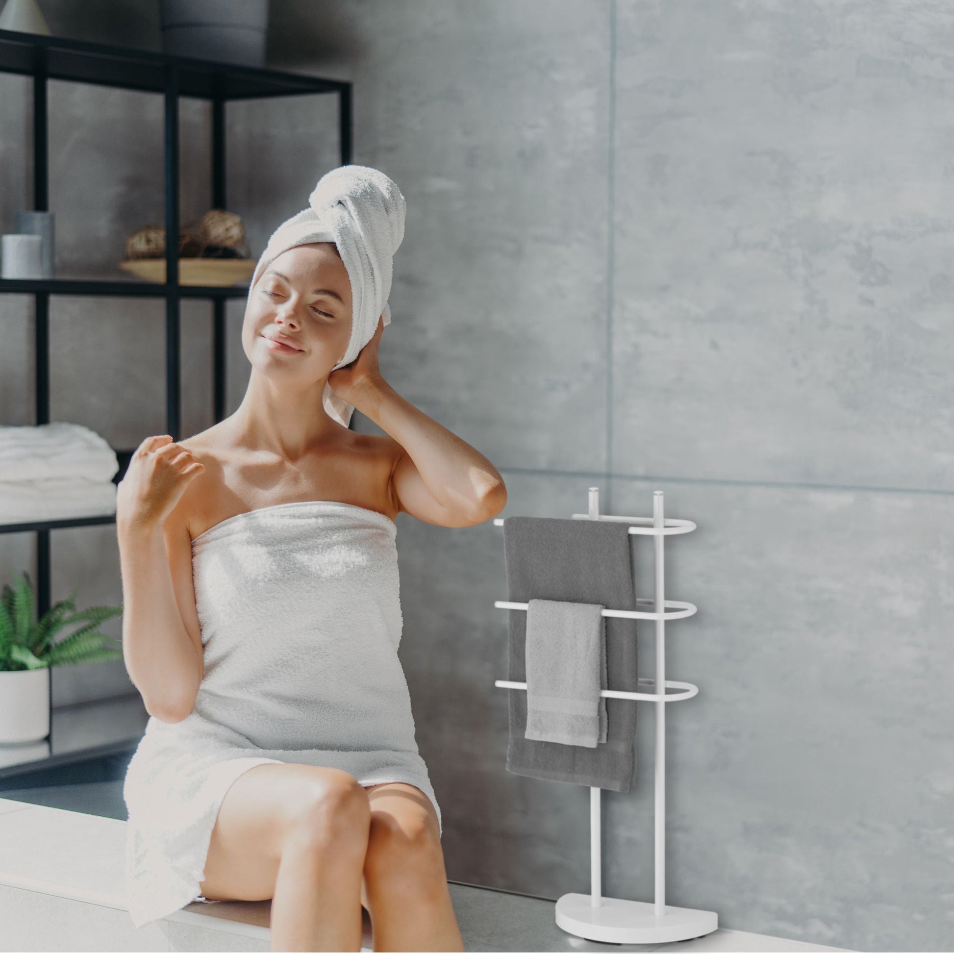 Handtuchständer mit 3 Stangen Weiss von Relaxdays