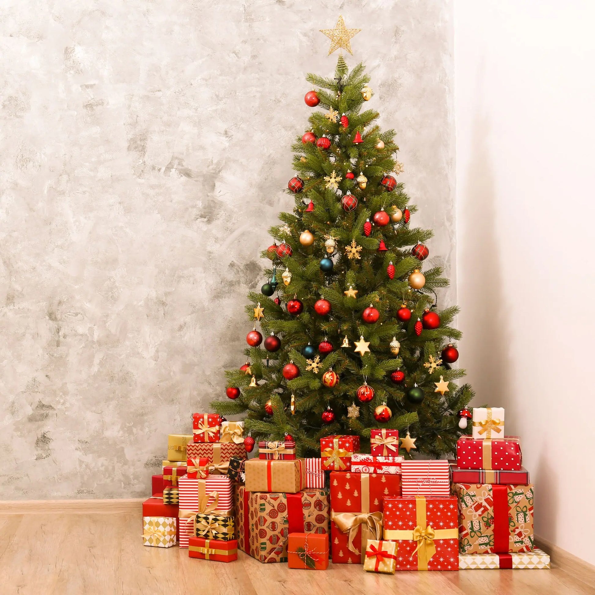 Weihnachtskugeln im 110er-Set Rot-Silber von guteszeug.ch
