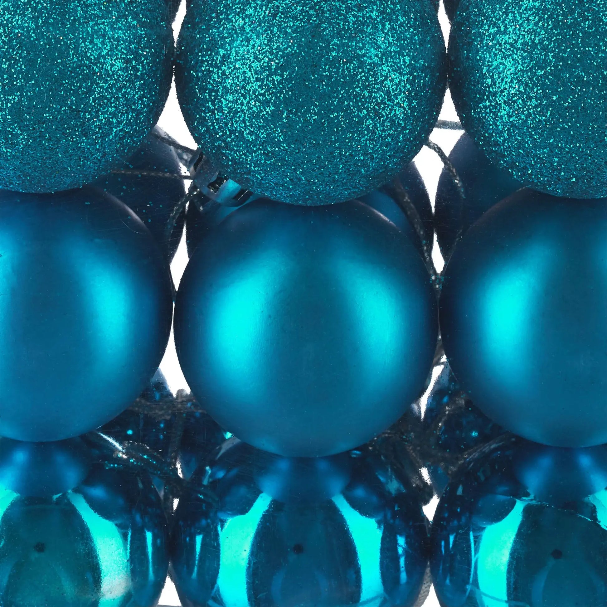 Weihnachtskugeln im 50er-Set Blau-Silber von Relaxdays
