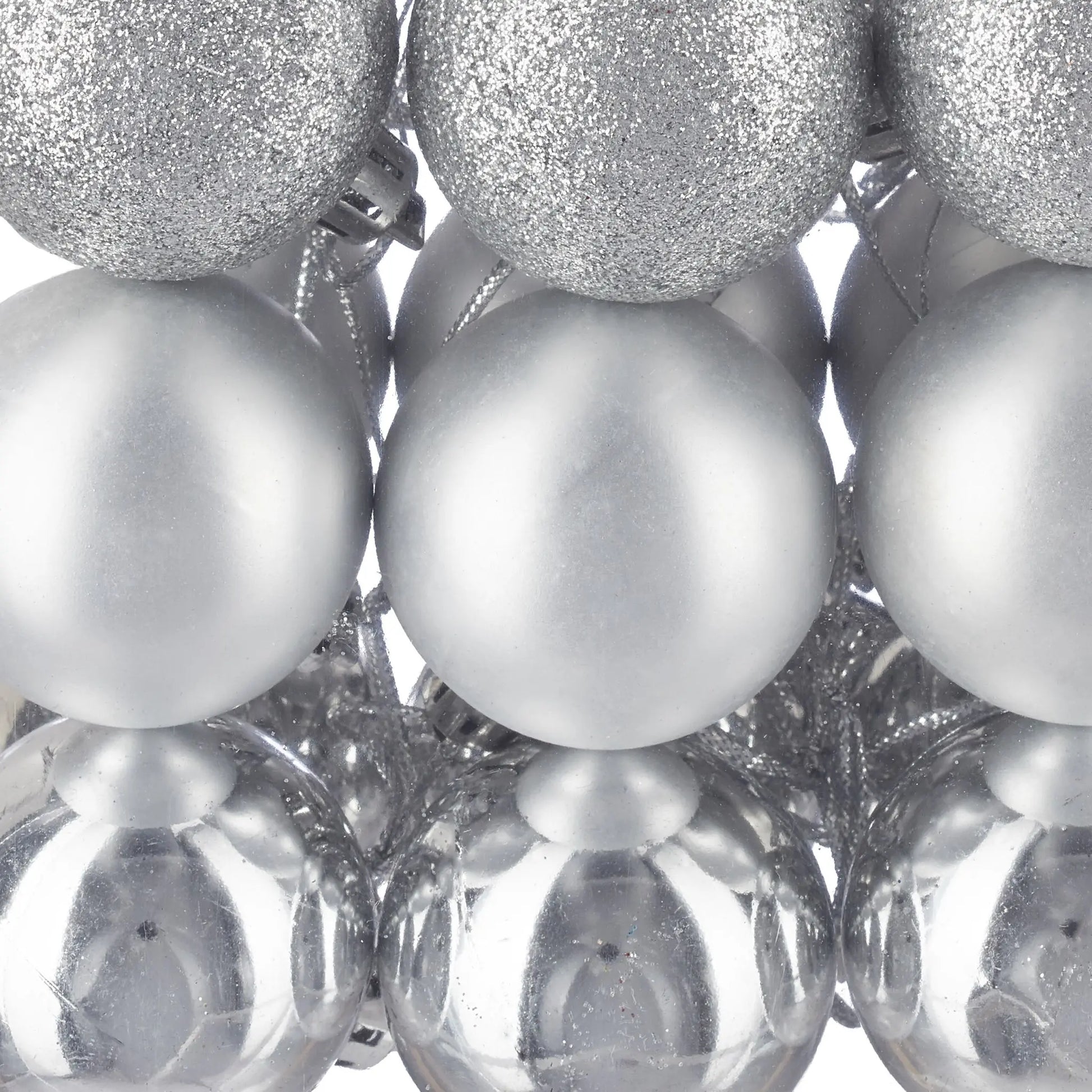 Weihnachtskugeln im 50er-Set Silber von Relaxdays