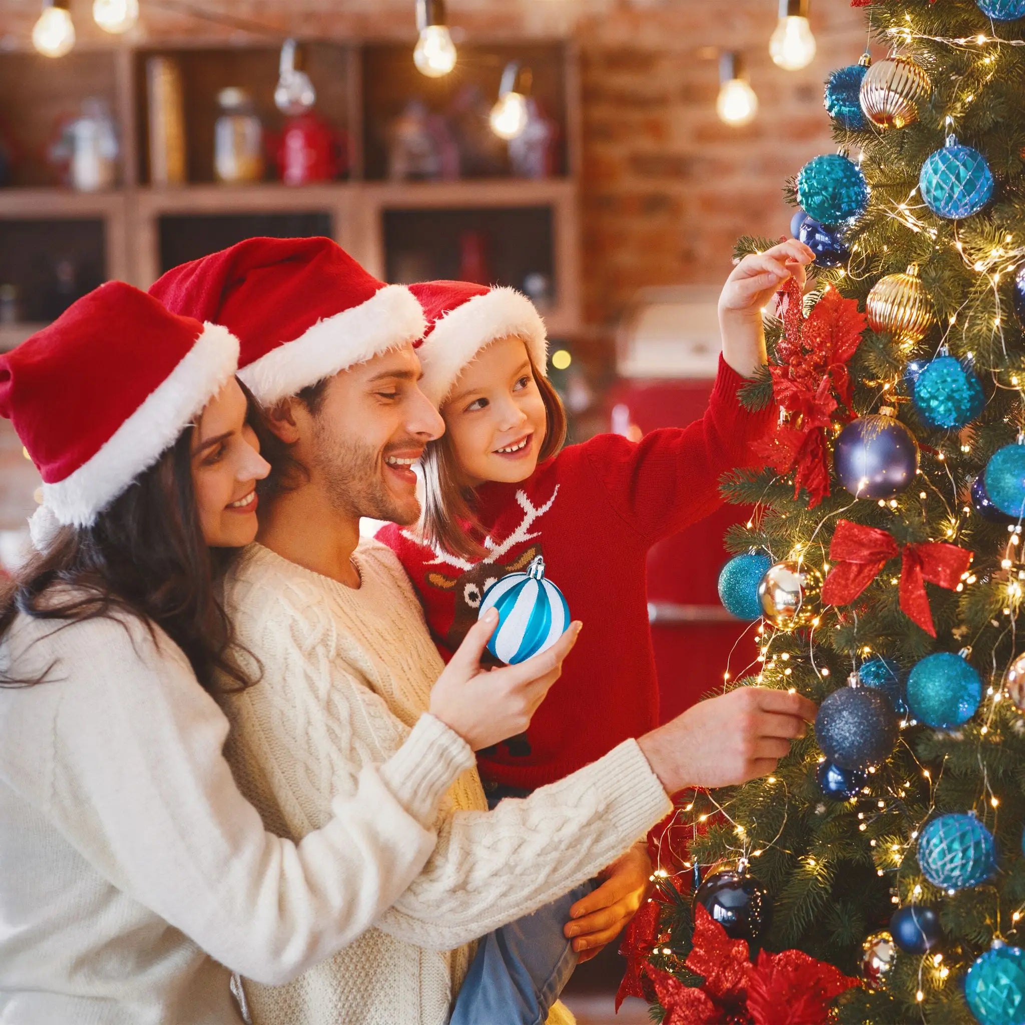 Weihnachtskugeln im 101er-Set Blau-Weiss-Silber von guteszeug.ch