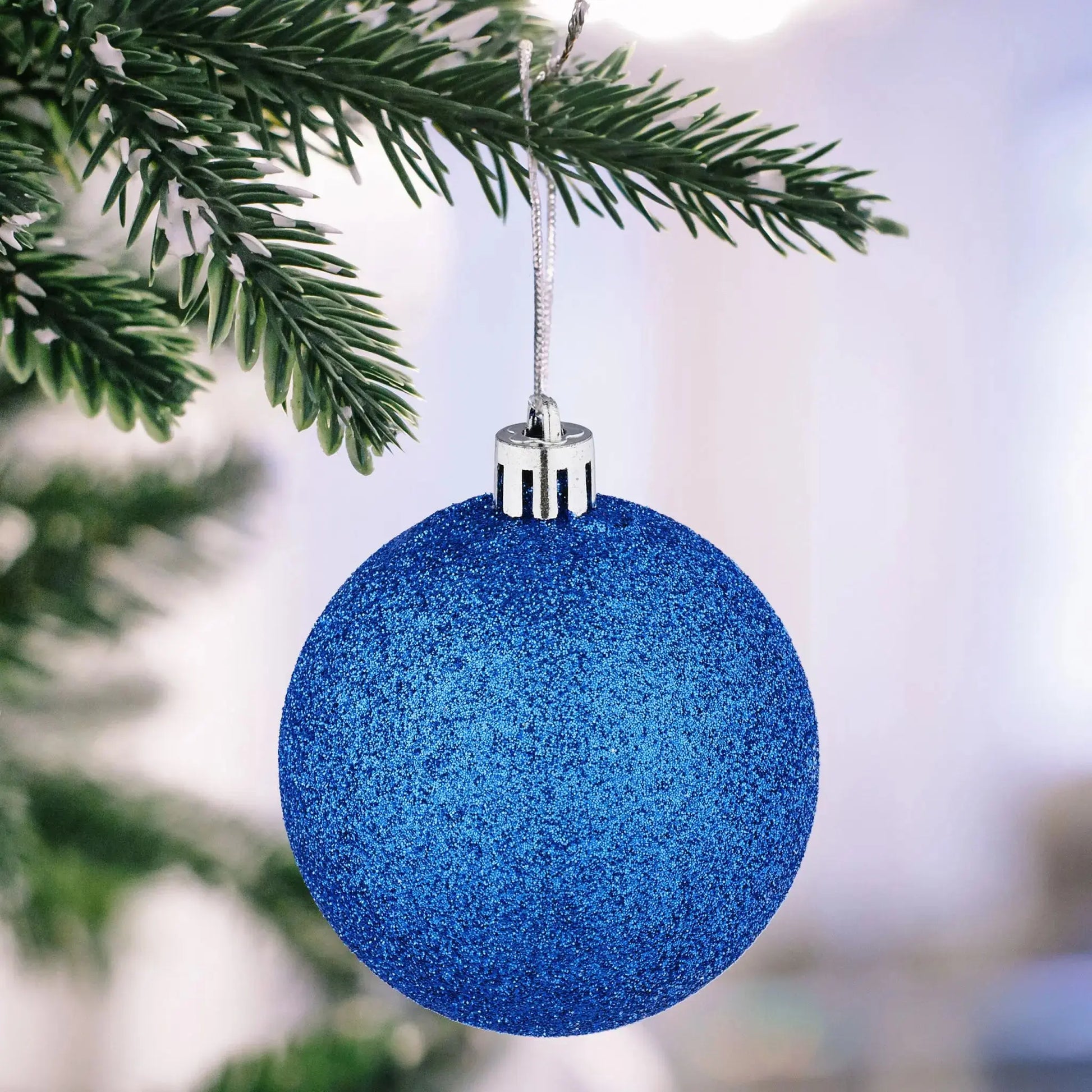 Weihnachtskugeln im 72er-Set Blau-Weiss von Relaxdays