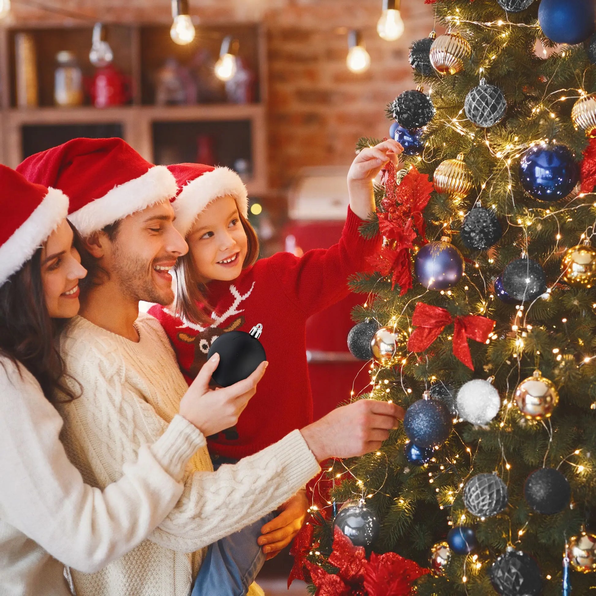 Weihnachtskugeln im 30er-Set Weiss-Schwarz-Silber von Relaxdays