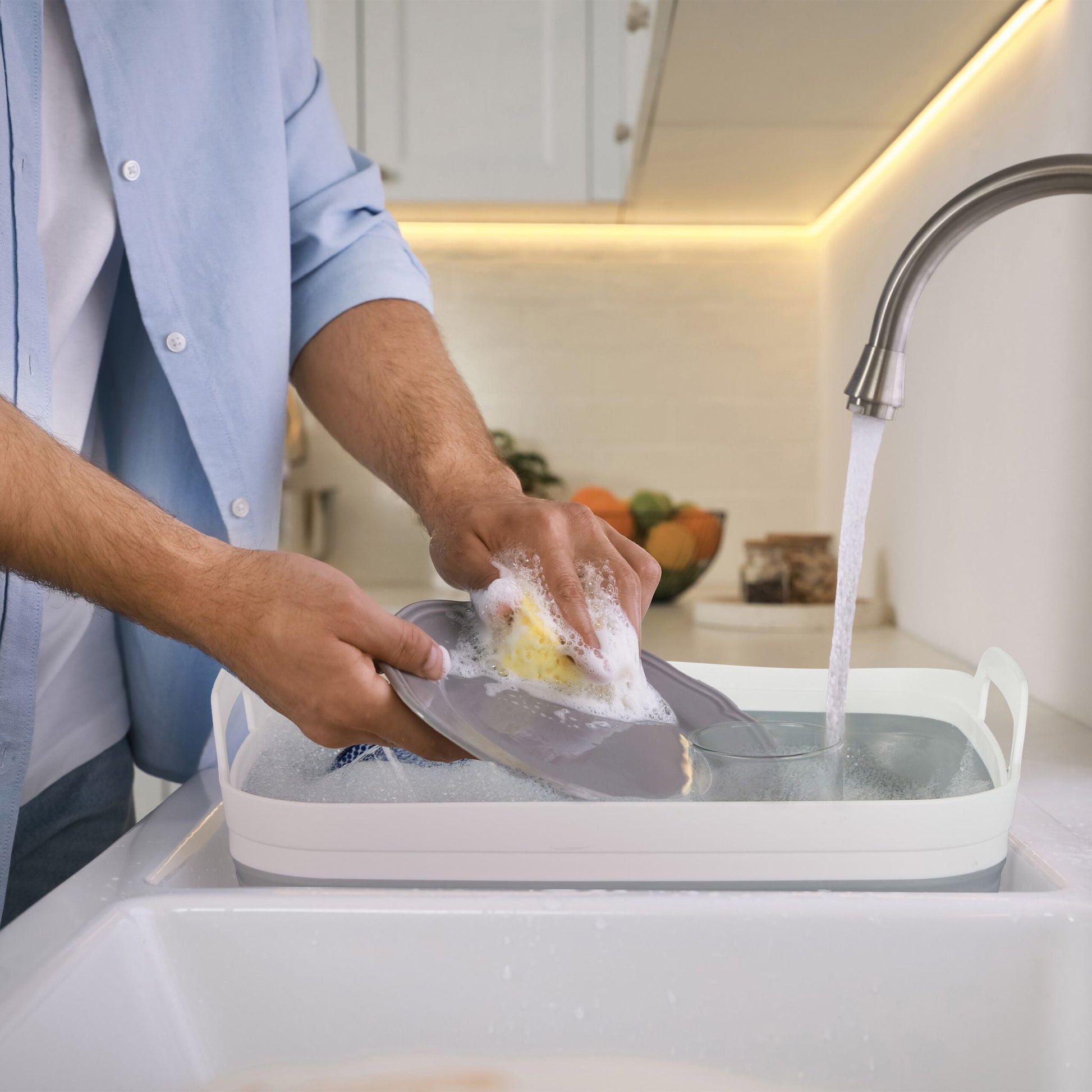 Faltbare Spülschüssel mit Ablauf Weiss-Grau von Relaxdays