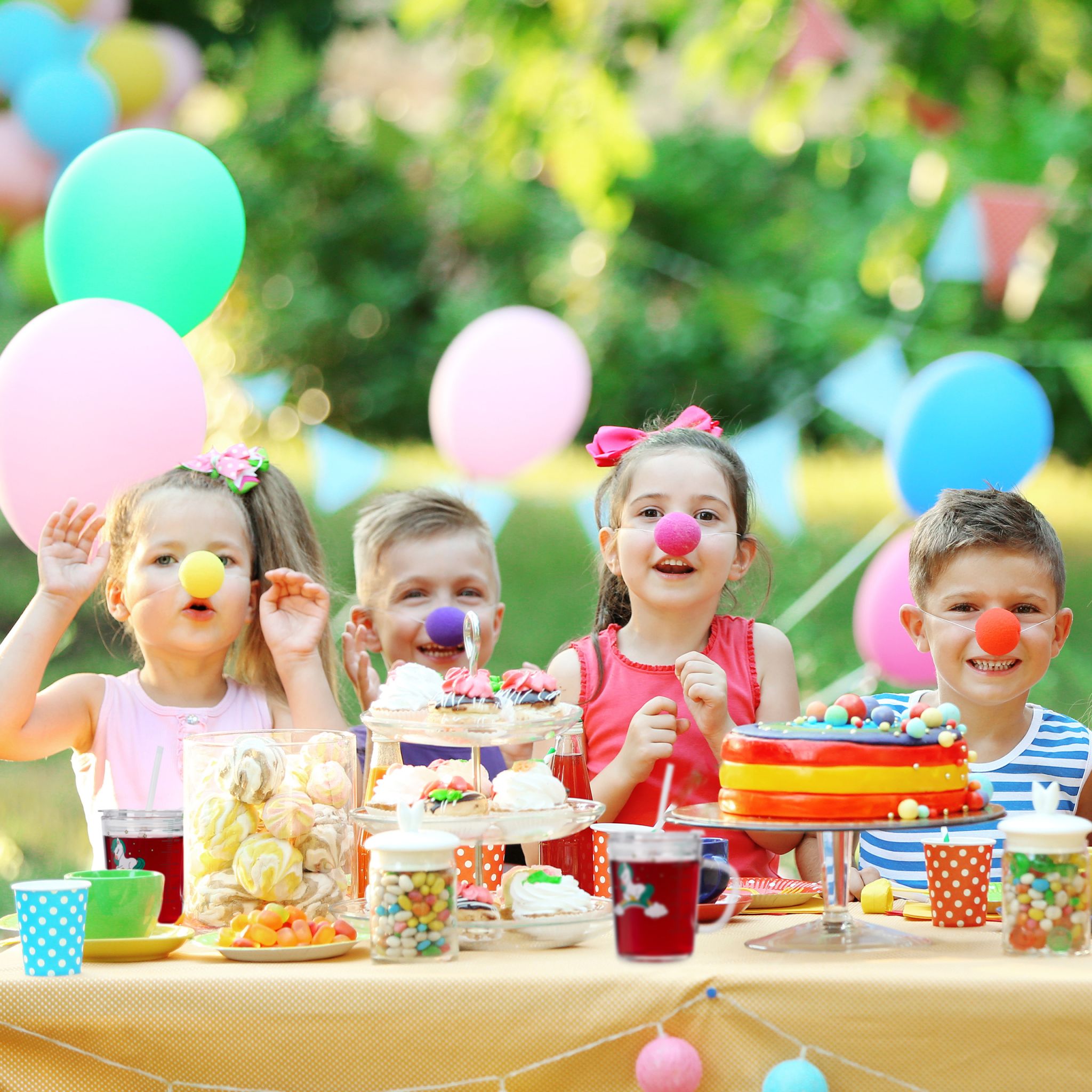 Kindergläser mit Pferdemotiv 2er-Set Weiss-Dunkelgrün-Transparent von Relaxdays