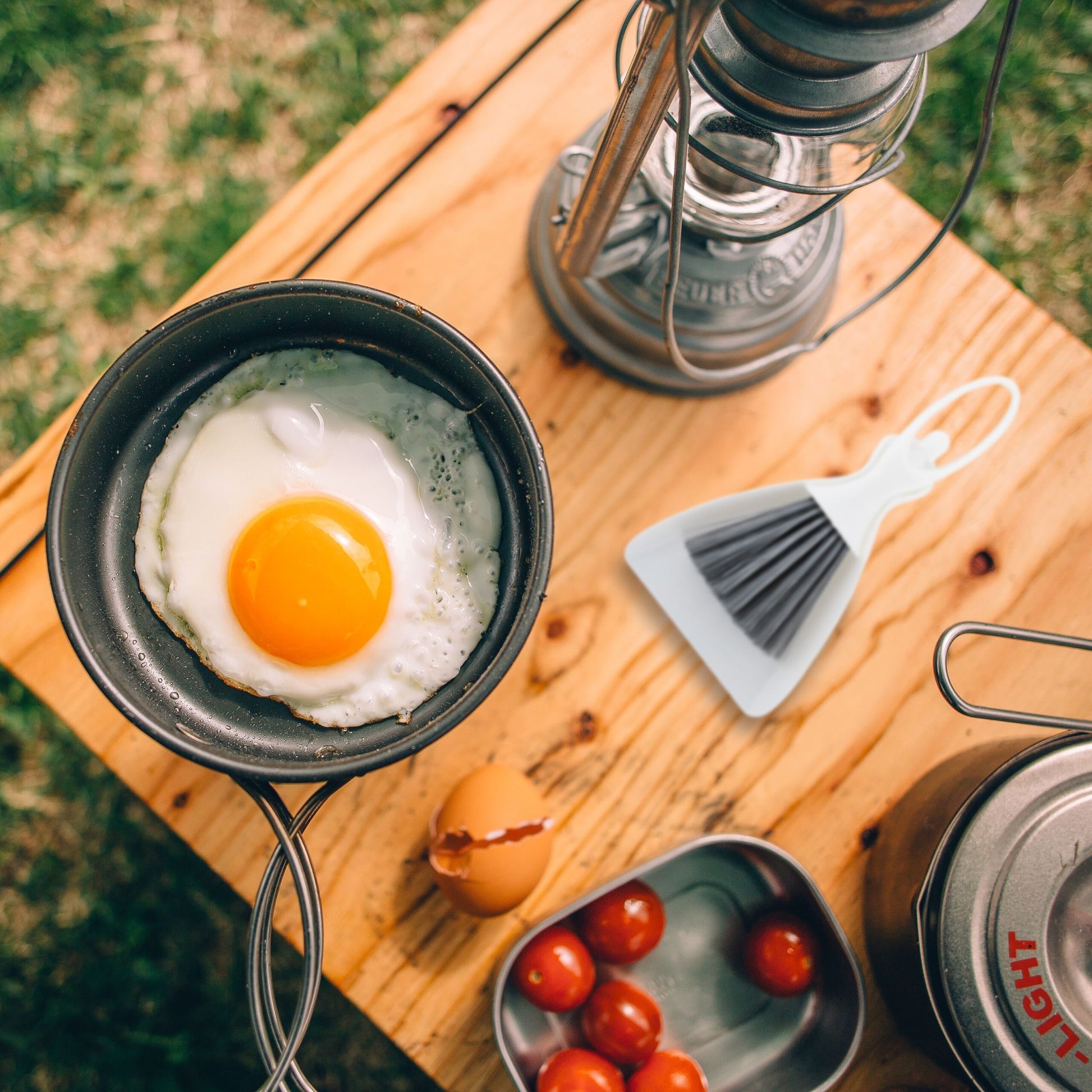 Tischkehrset Tänzerin 4er-Set Weiss-Grau von Relaxdays