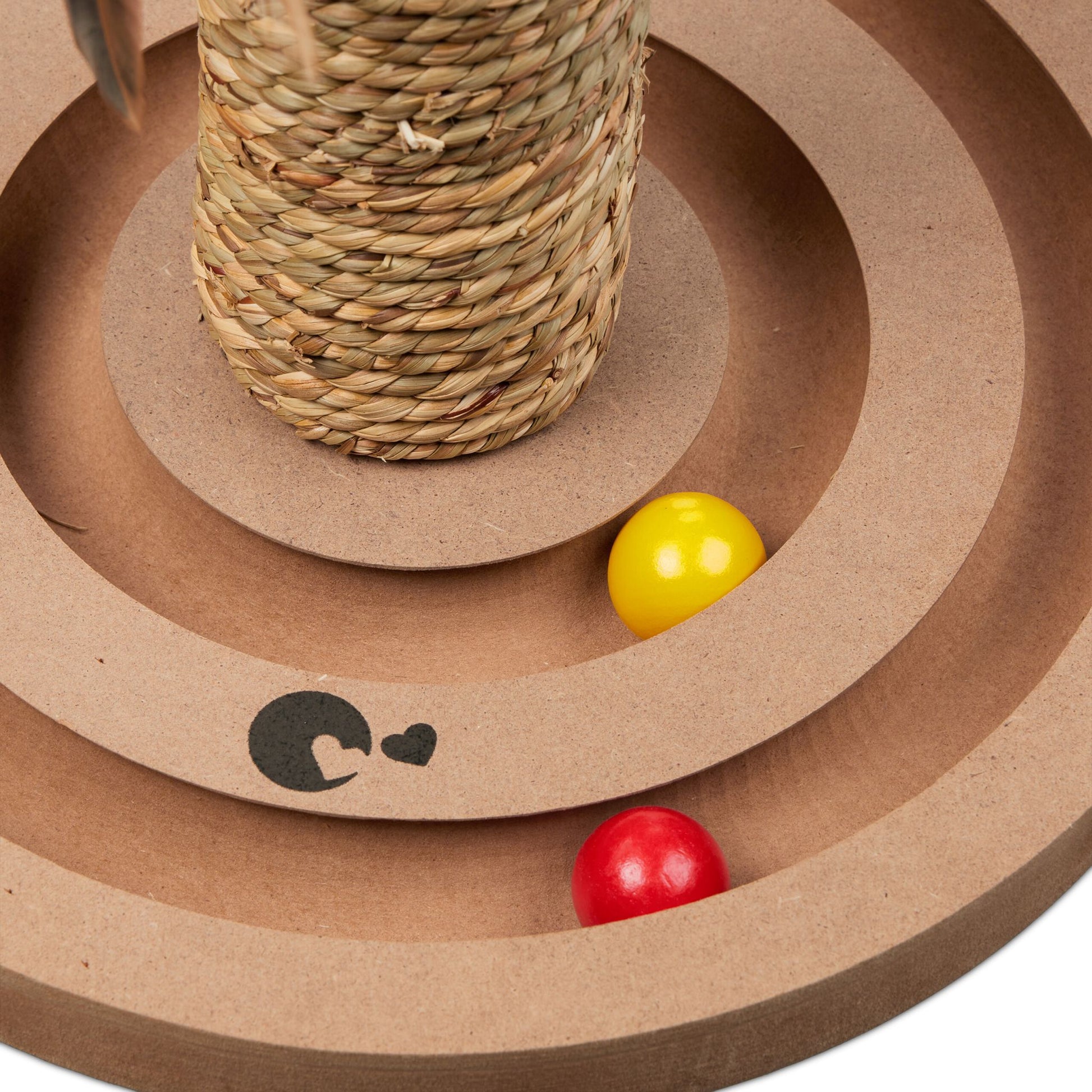Kratzsäule mit Spielzeug Beige-Braun-Rot von Relaxdays