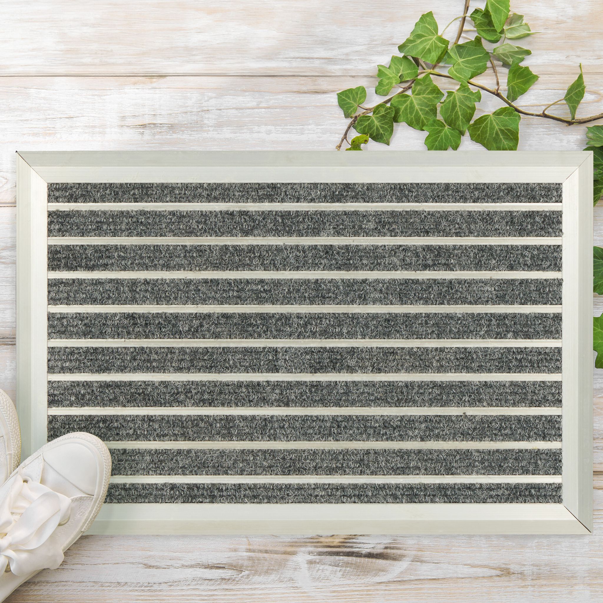Fussmatte Aluminium Silber-Grau von Relaxdays