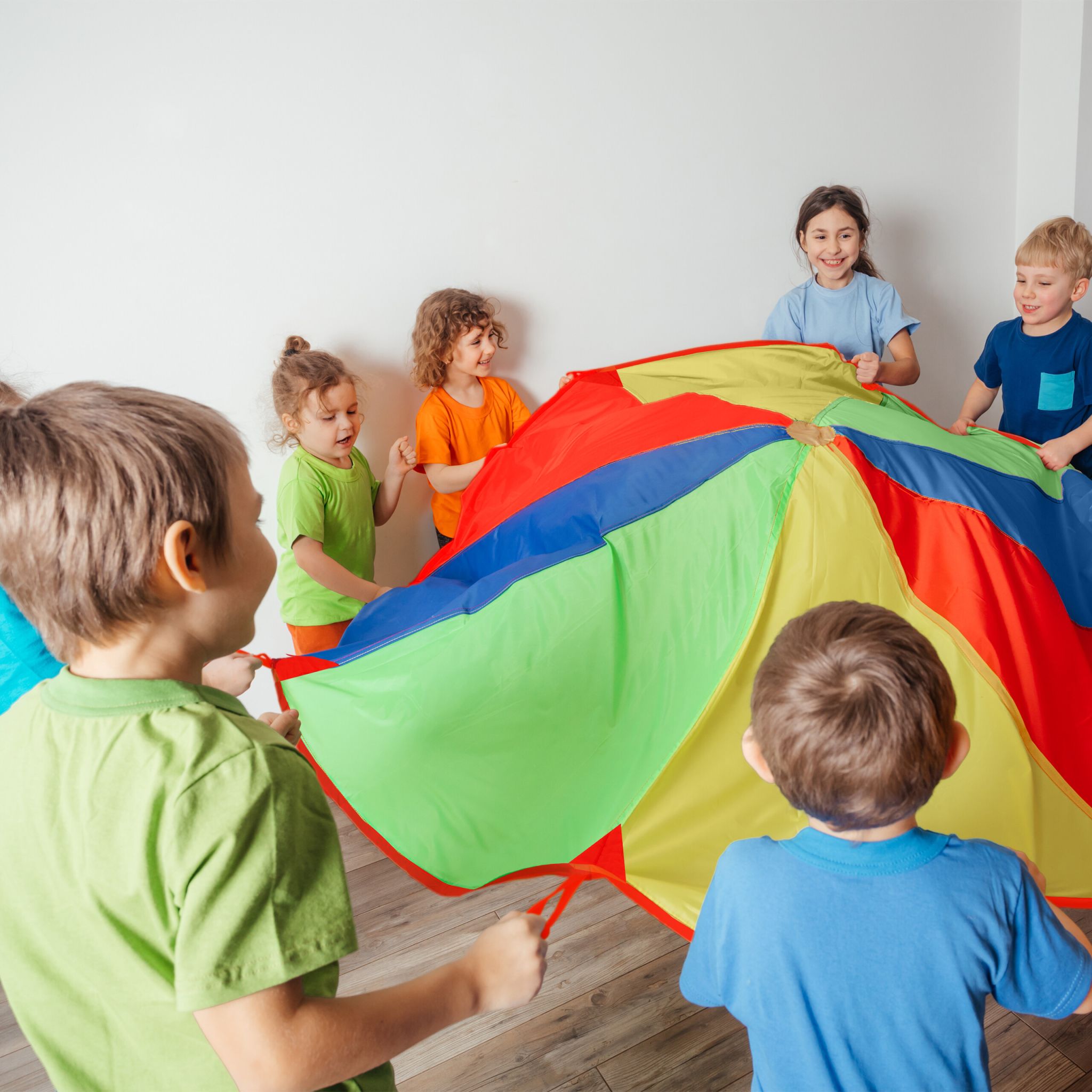 Buntes Schwungtuch 2m Blau-Grün-Rot von Relaxdays