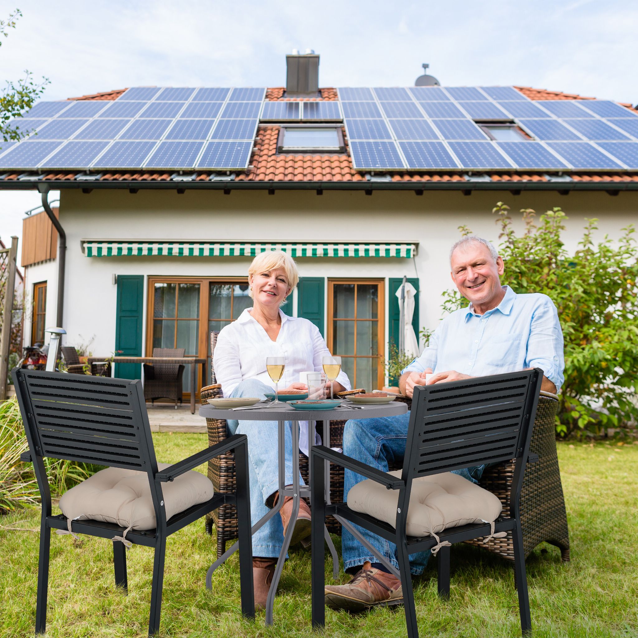 Runder Gartentisch in Holzoptik Grau von Relaxdays