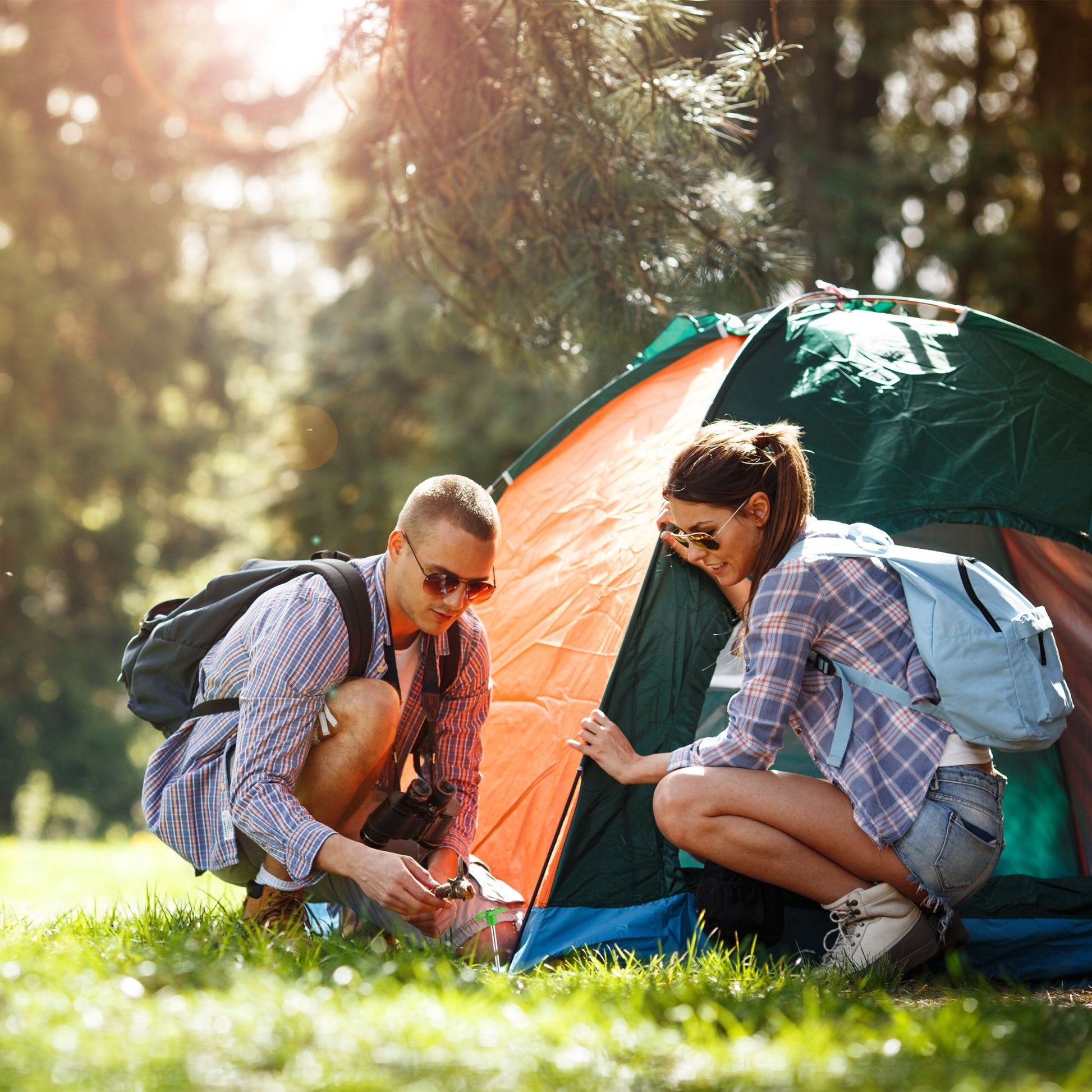Felsbodenheringe 18er-Set Grün-Schwarz-Silber von Relaxdays