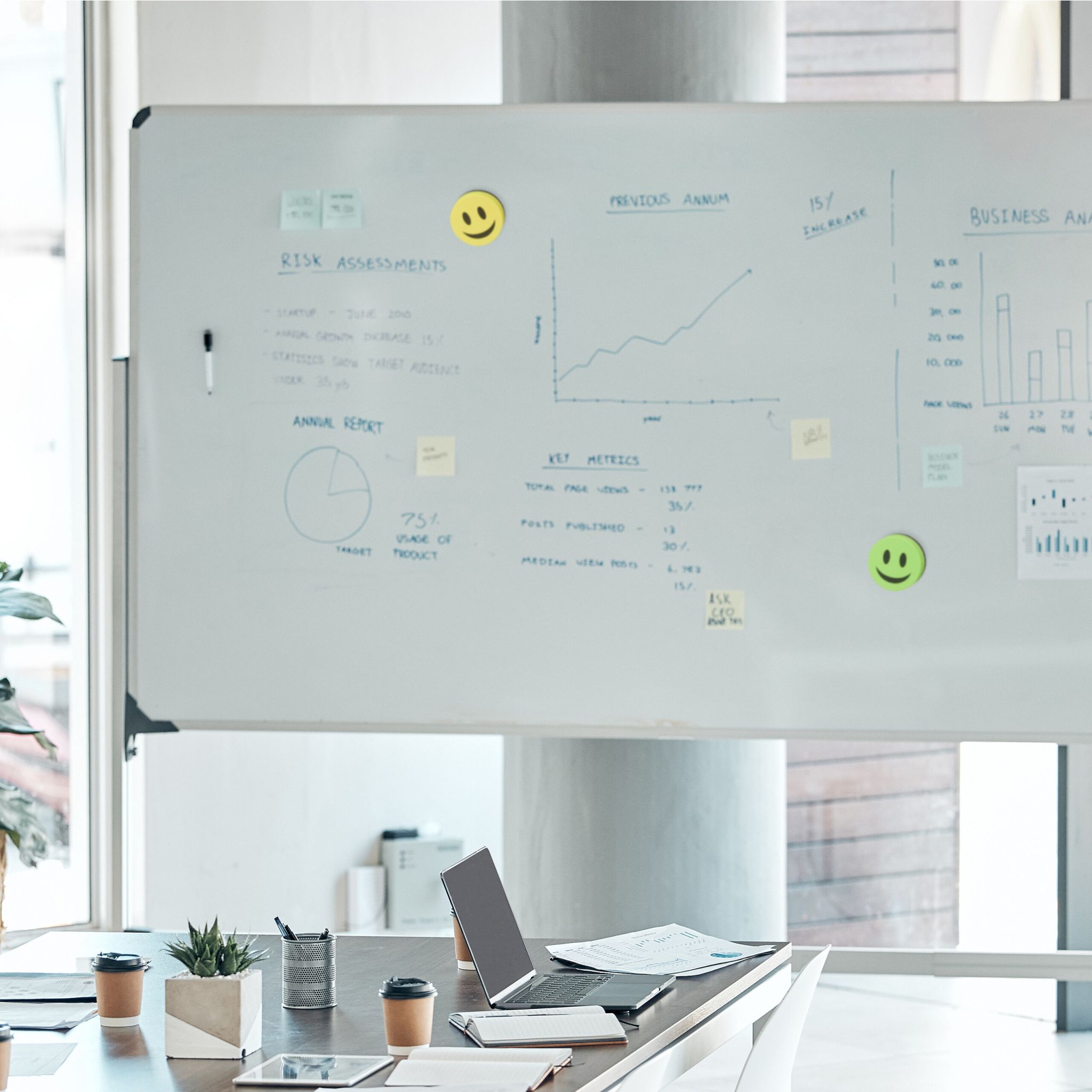 Runder Whiteboard Schwamm 20er-Set Blau-Grün-Rot