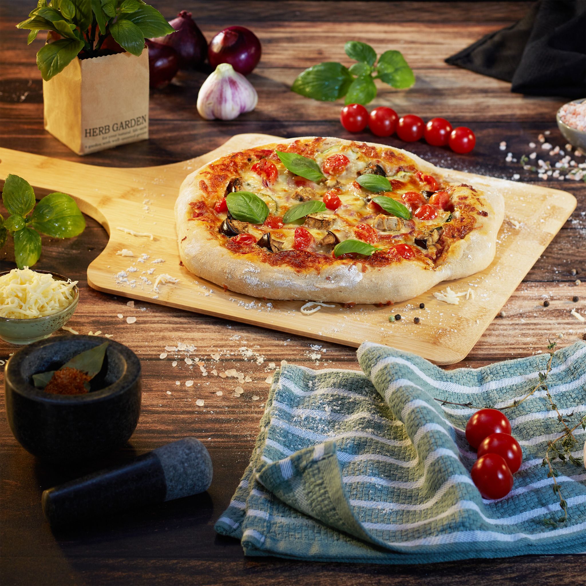 Pizzaschieber Bambus 2er-Set Hellbraun von Relaxdays