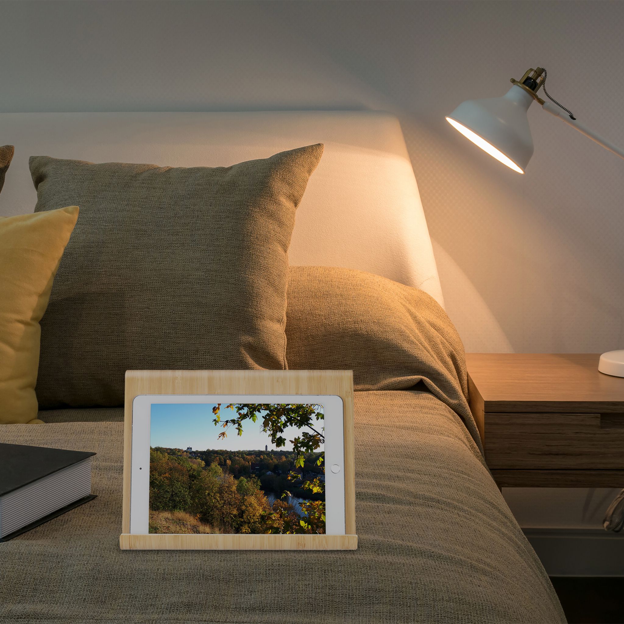 Tablet-Ständer Holz Hellbraun von Relaxdays