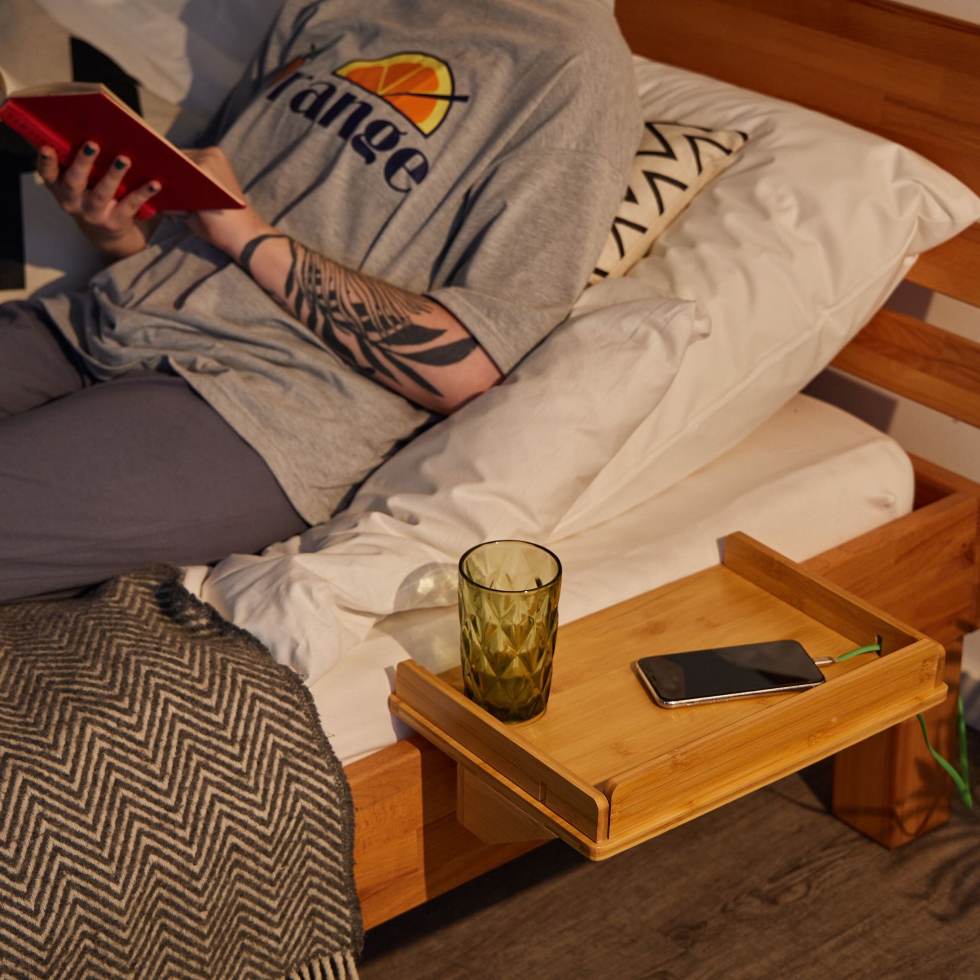 Bettablage mit Tablethalter Bambus Hellbraun von Relaxdays