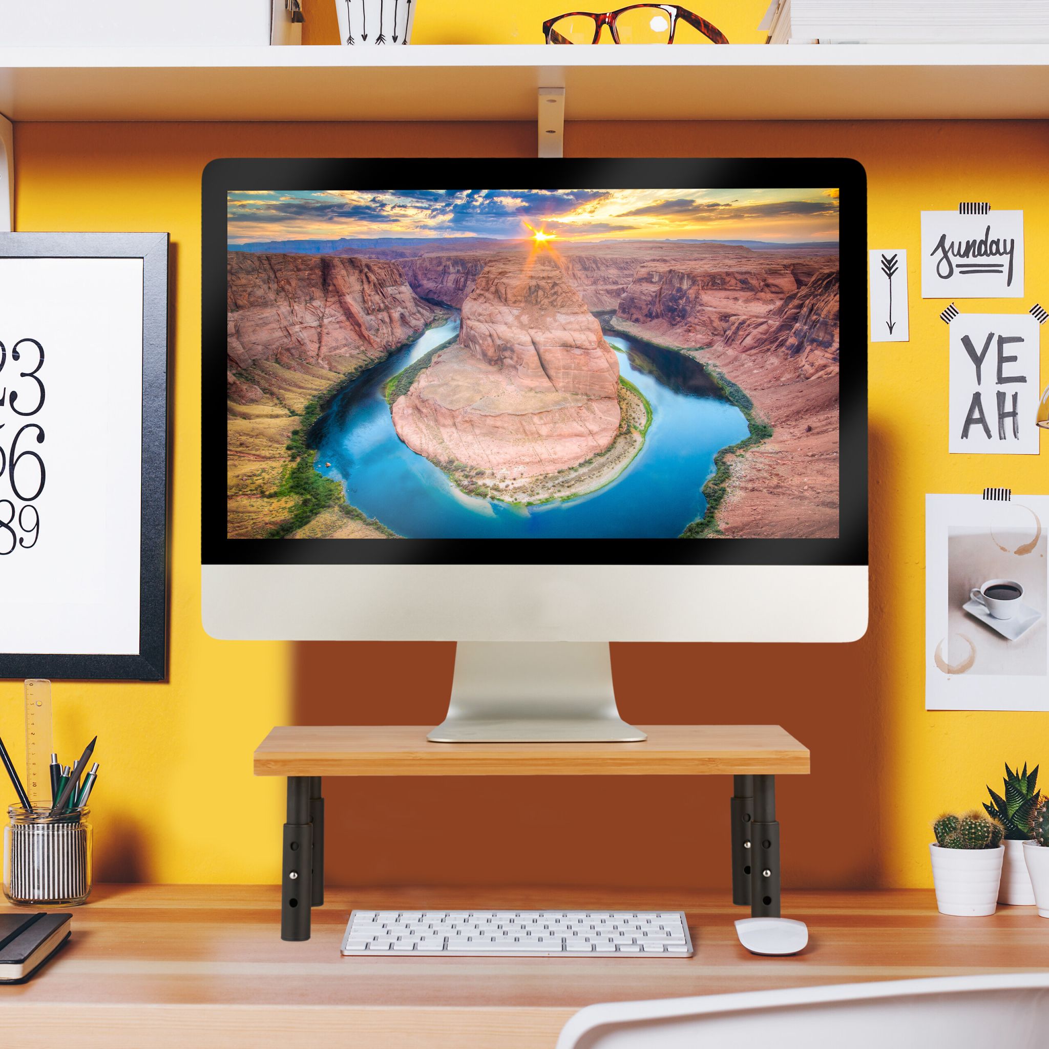 Höhenverstellbarer Monitorständer Hellbraun-Schwarz von Relaxdays