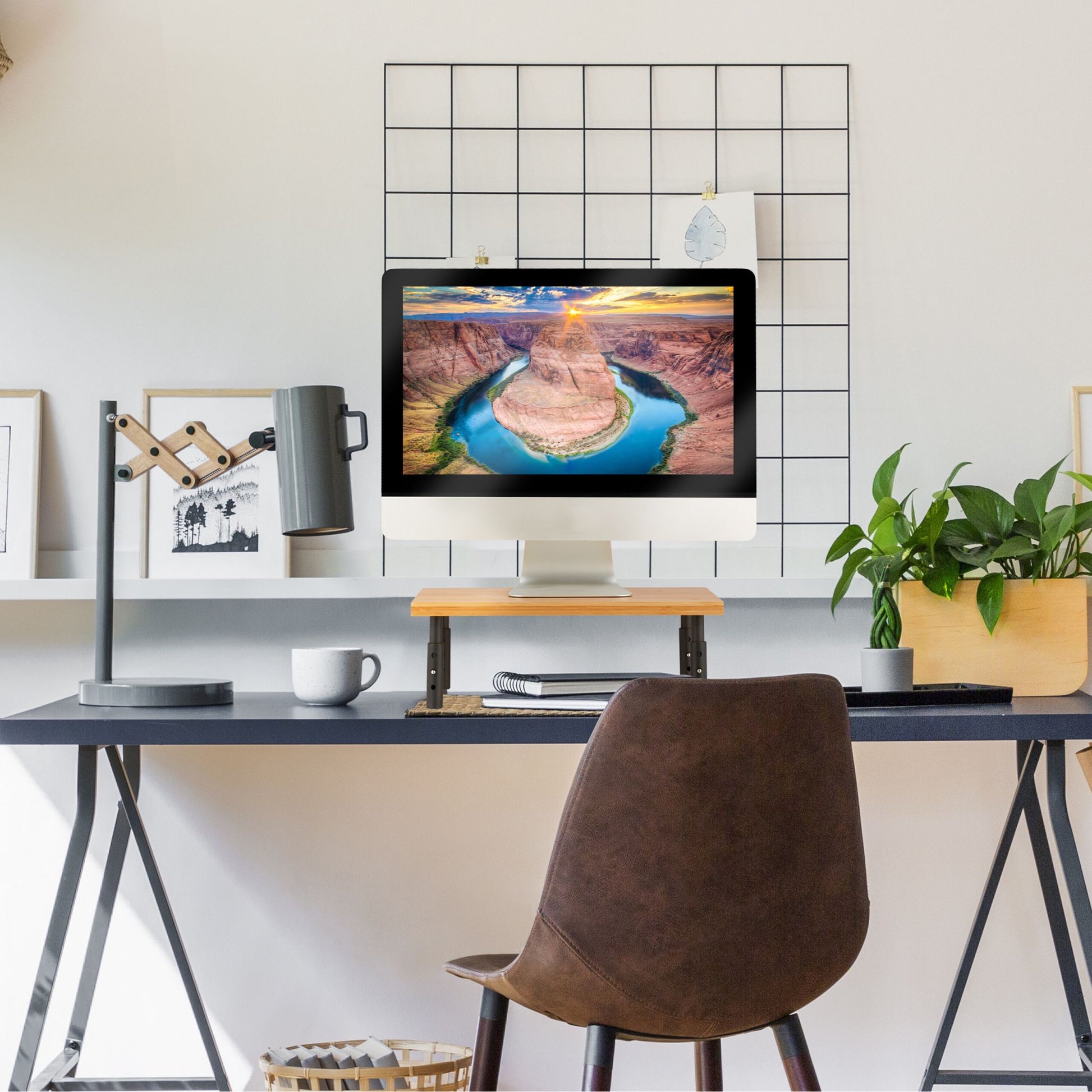 Höhenverstellbarer Monitorständer Hellbraun-Schwarz von Relaxdays