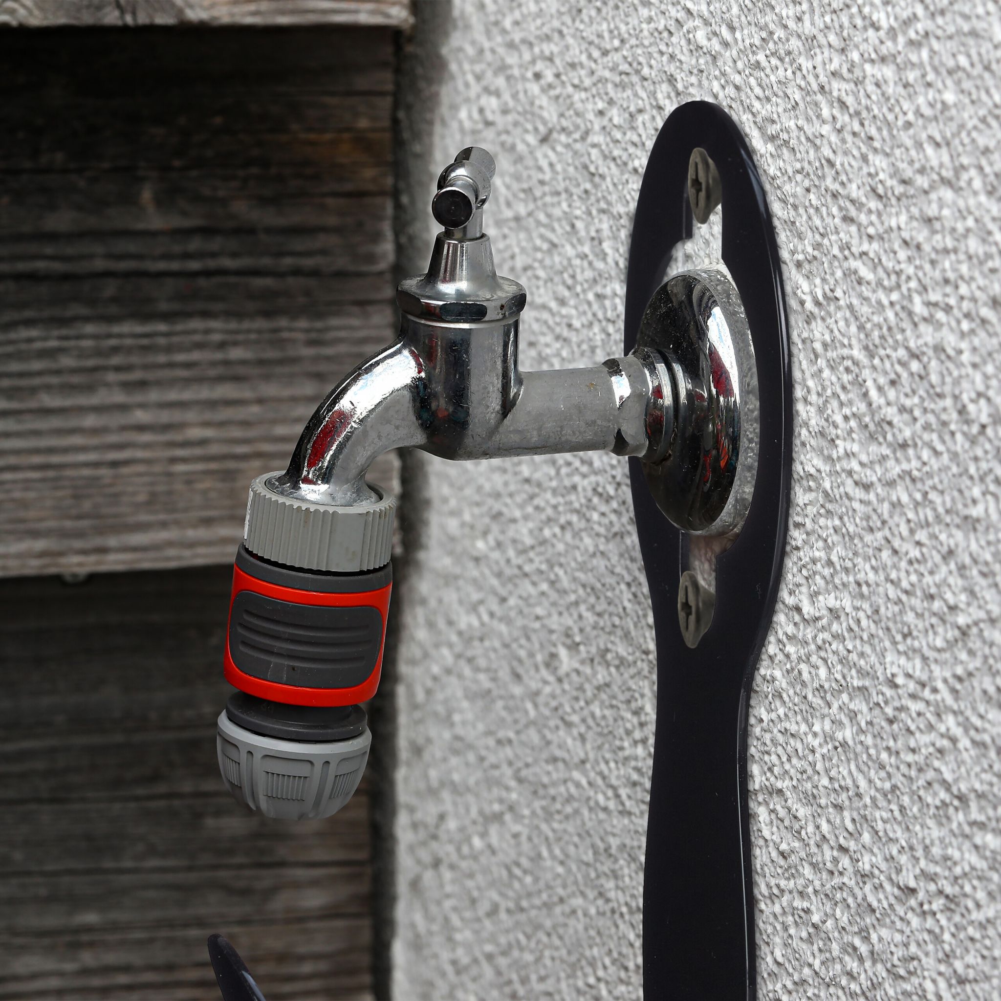 Schlauchhalter 2er-Set Schwarz von Relaxdays