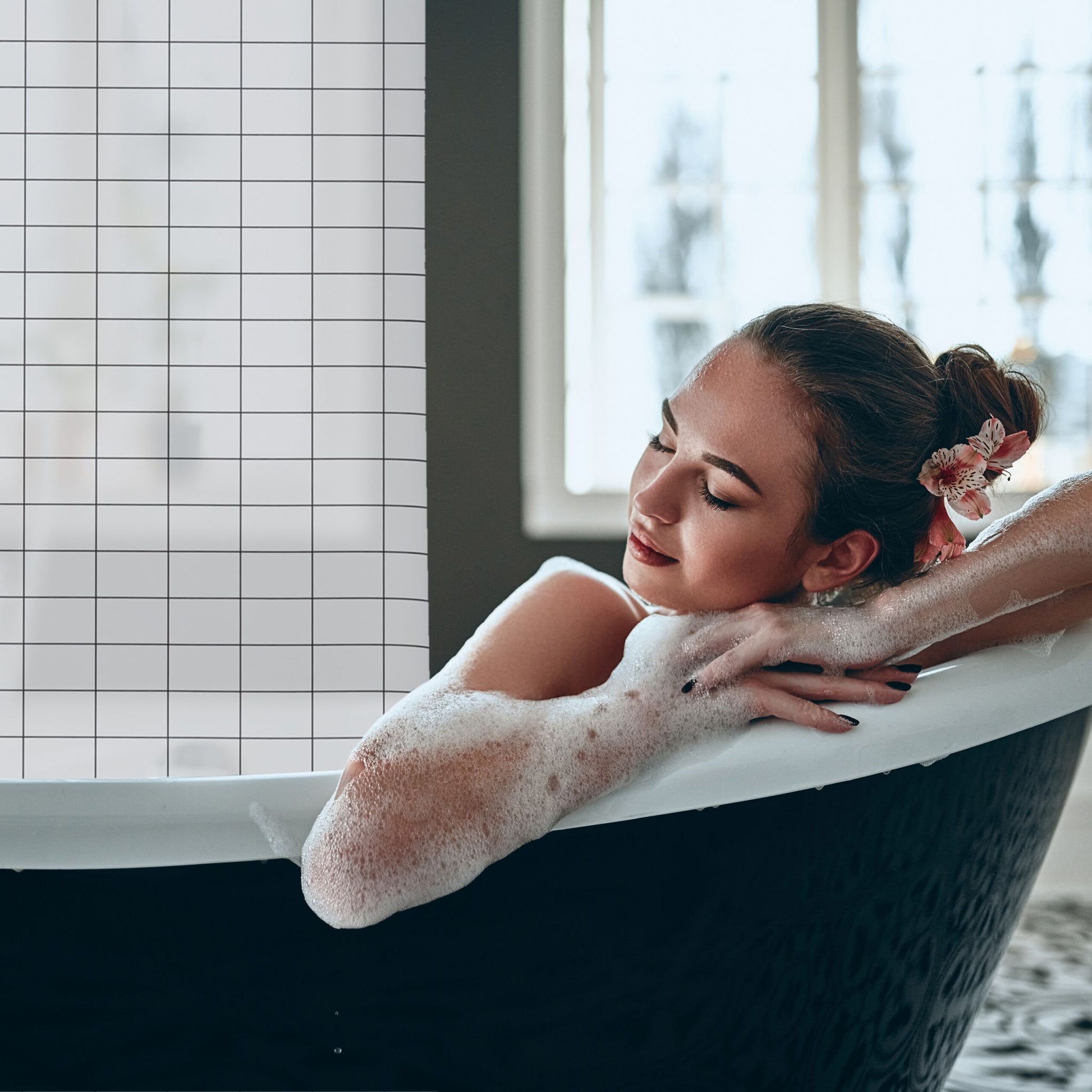 Kariertes Duschrollo Weiss-Schwarz von Relaxdays