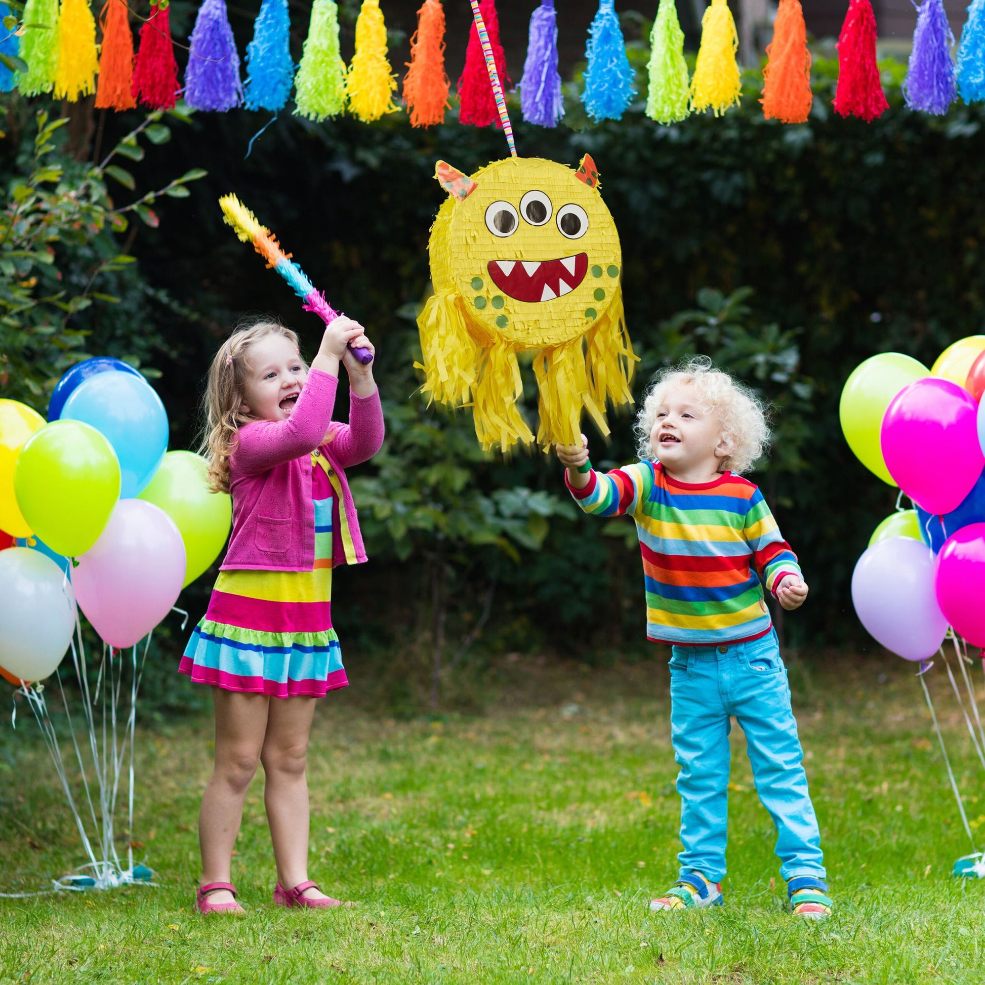 Pinata Monster Gelb-Grün-Rot von Relaxdays