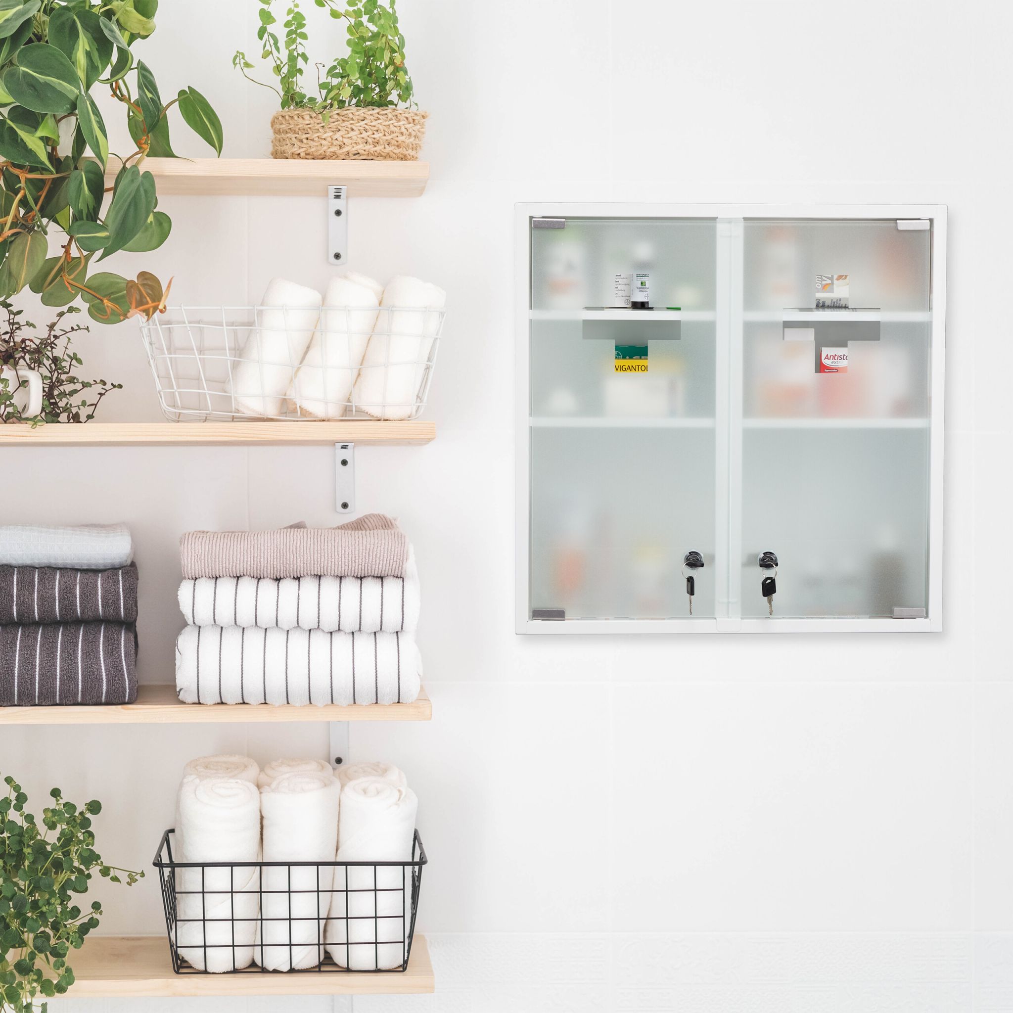 Abschliessbarer Medizinschrank Doppeltür Weiss-Silber-Transparent von Relaxdays