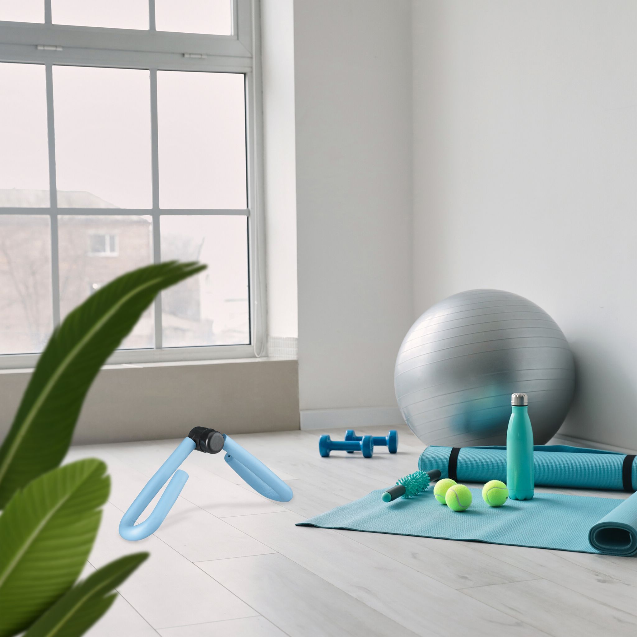 Oberschenkeltrainer für Zuhause Hellblau-Schwarz von Relaxdays