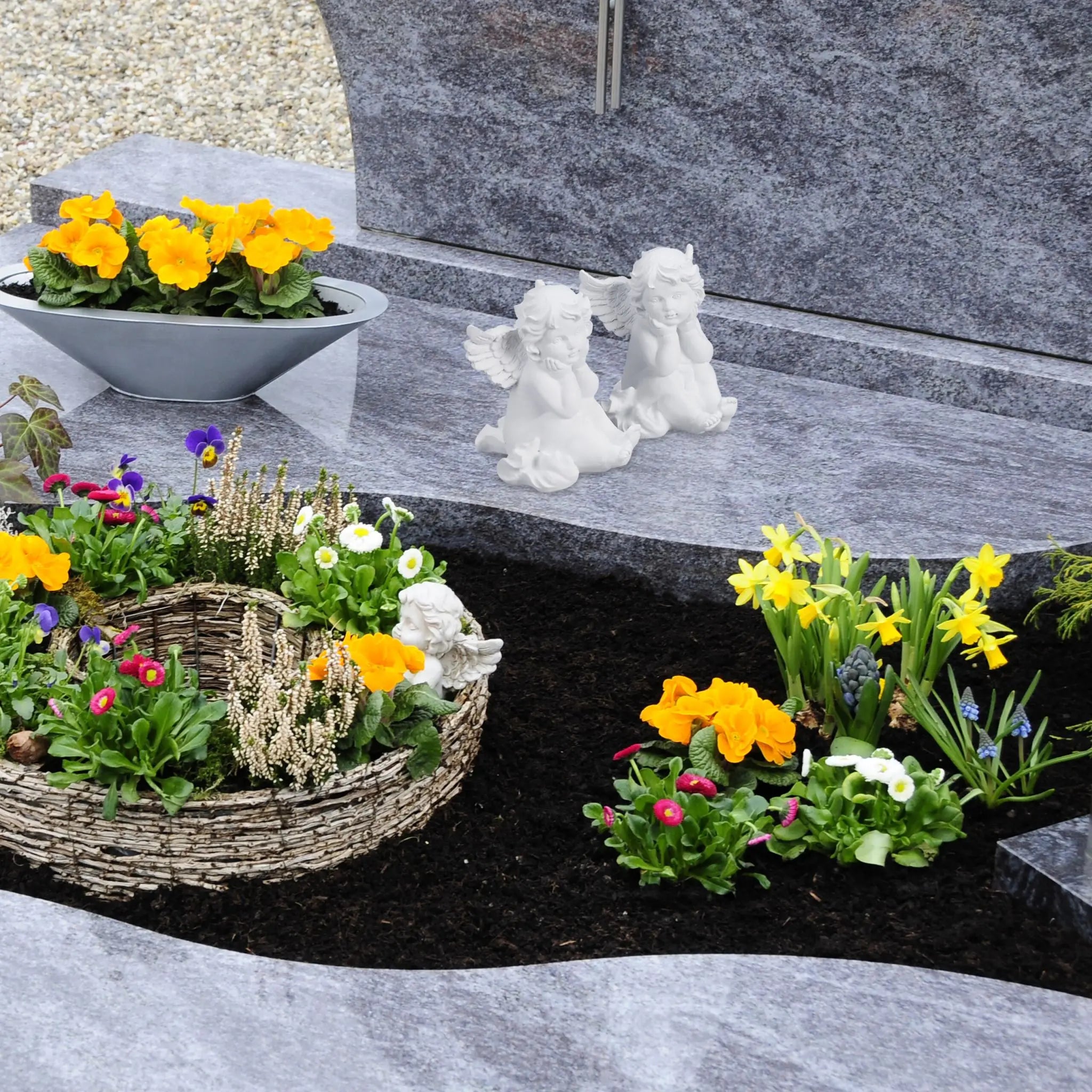 Sitzende Grabengel 2er-Set Weiss von Relaxdays