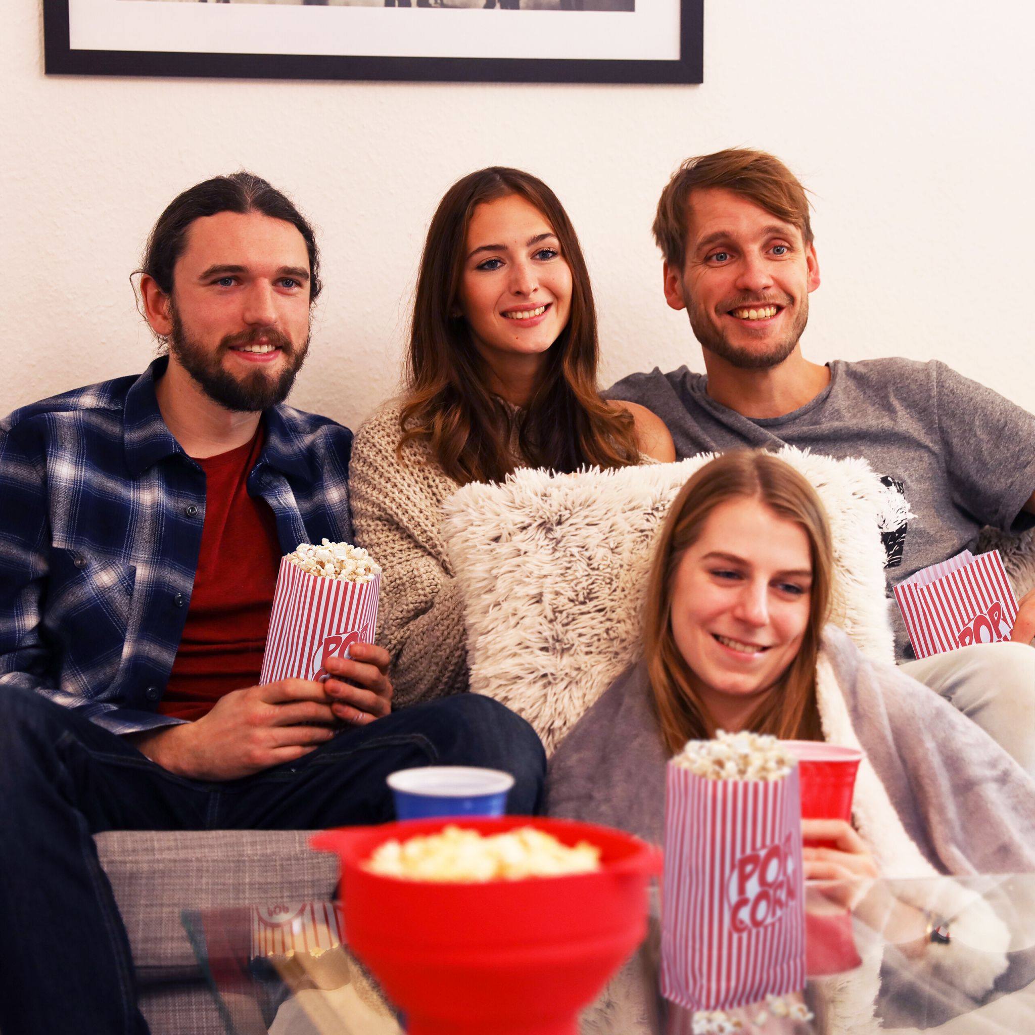 Retro Popcorntüten 48er-Set Weiss-Rot von Relaxdays