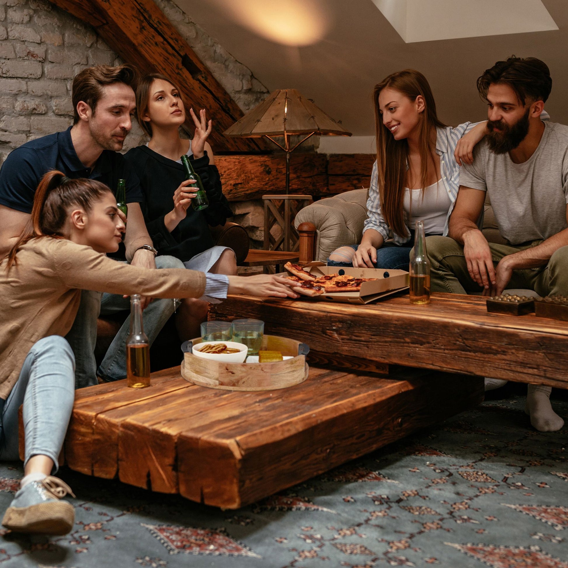Rundes Tablett Mangoholz Hellbraun-Schwarz von Relaxdays