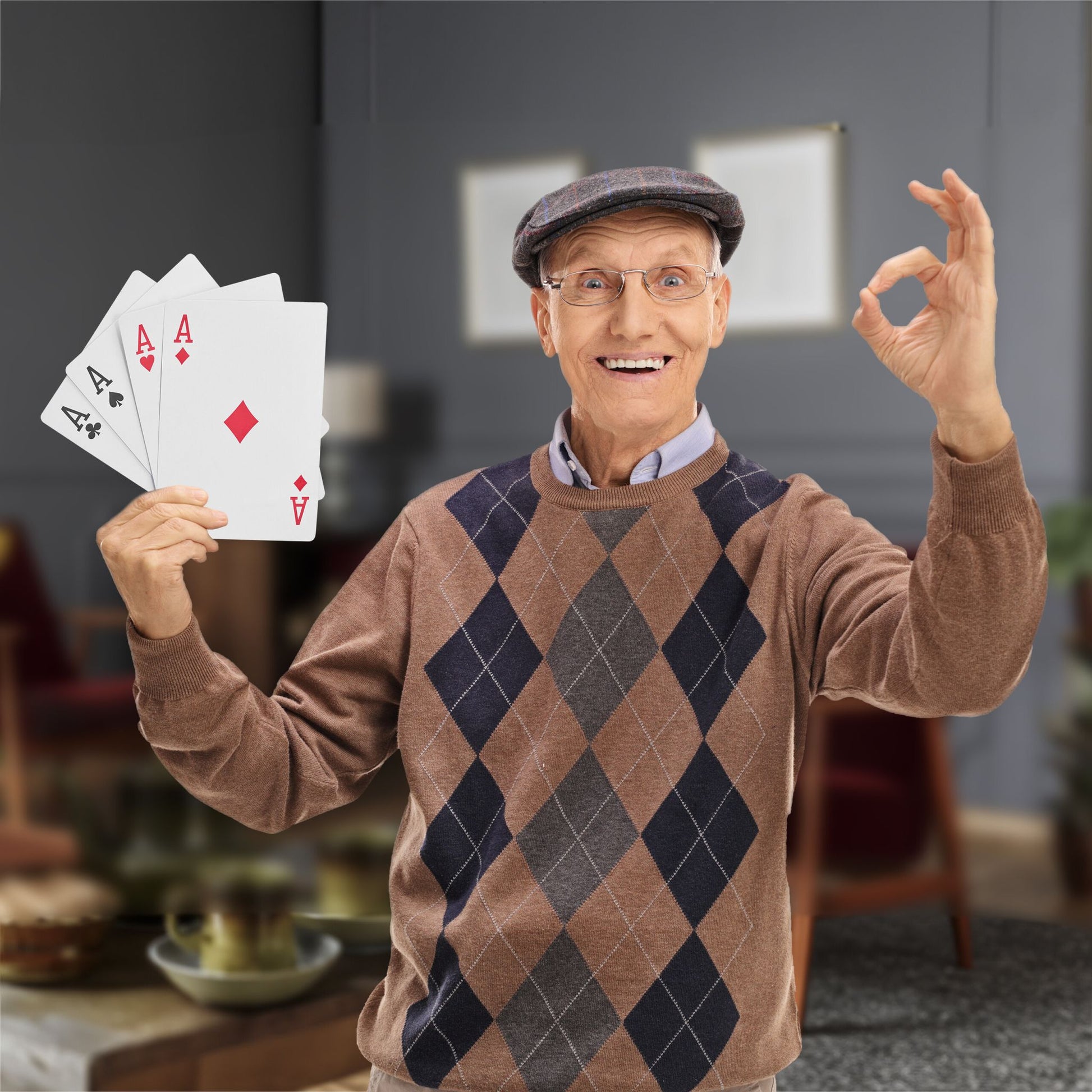 Jumbo Spielkarten 2 Decks Weiss-Rot-Schwarz von Relaxdays
