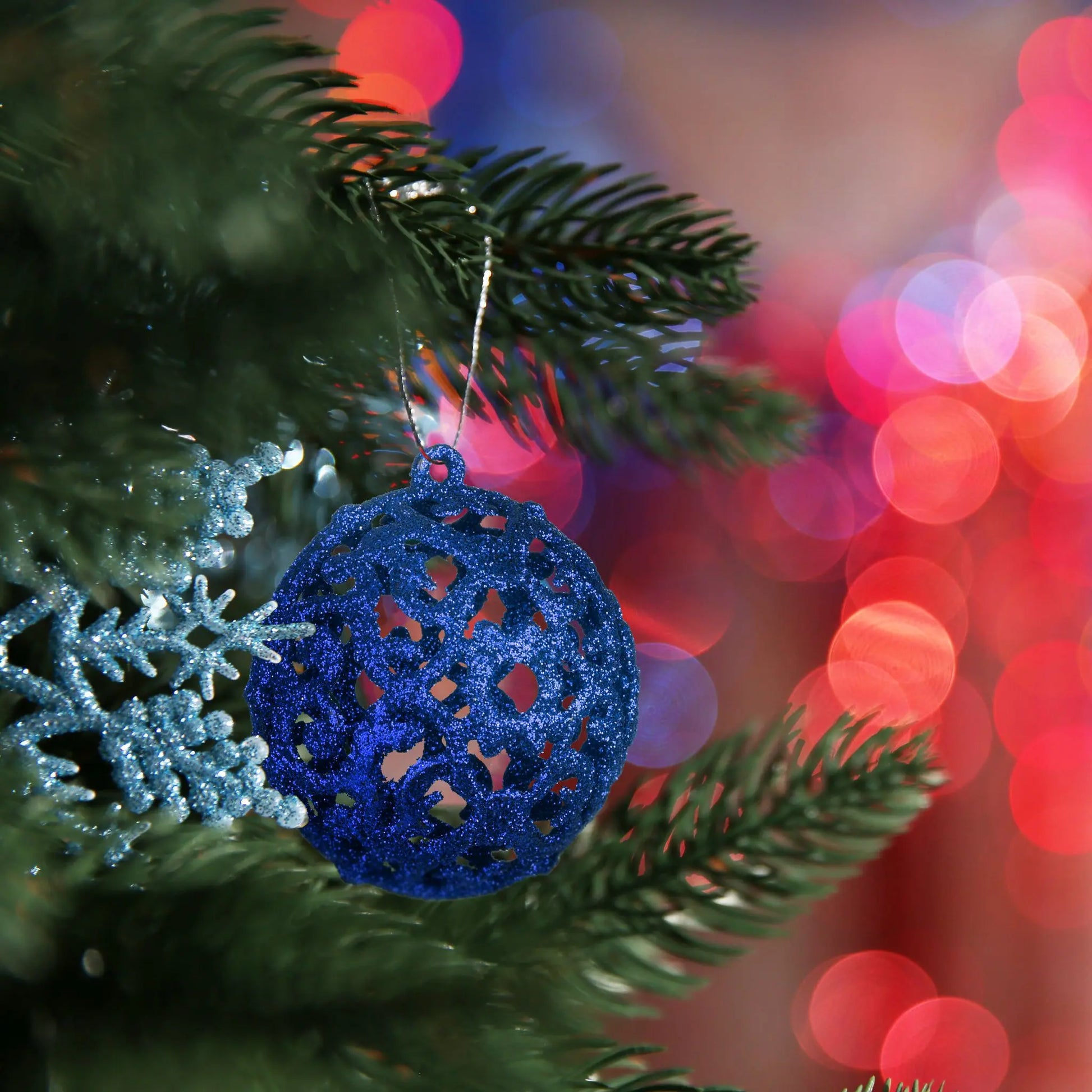 Weihnachtskugeln im 150er-Set Blau-Silber von Relaxdays