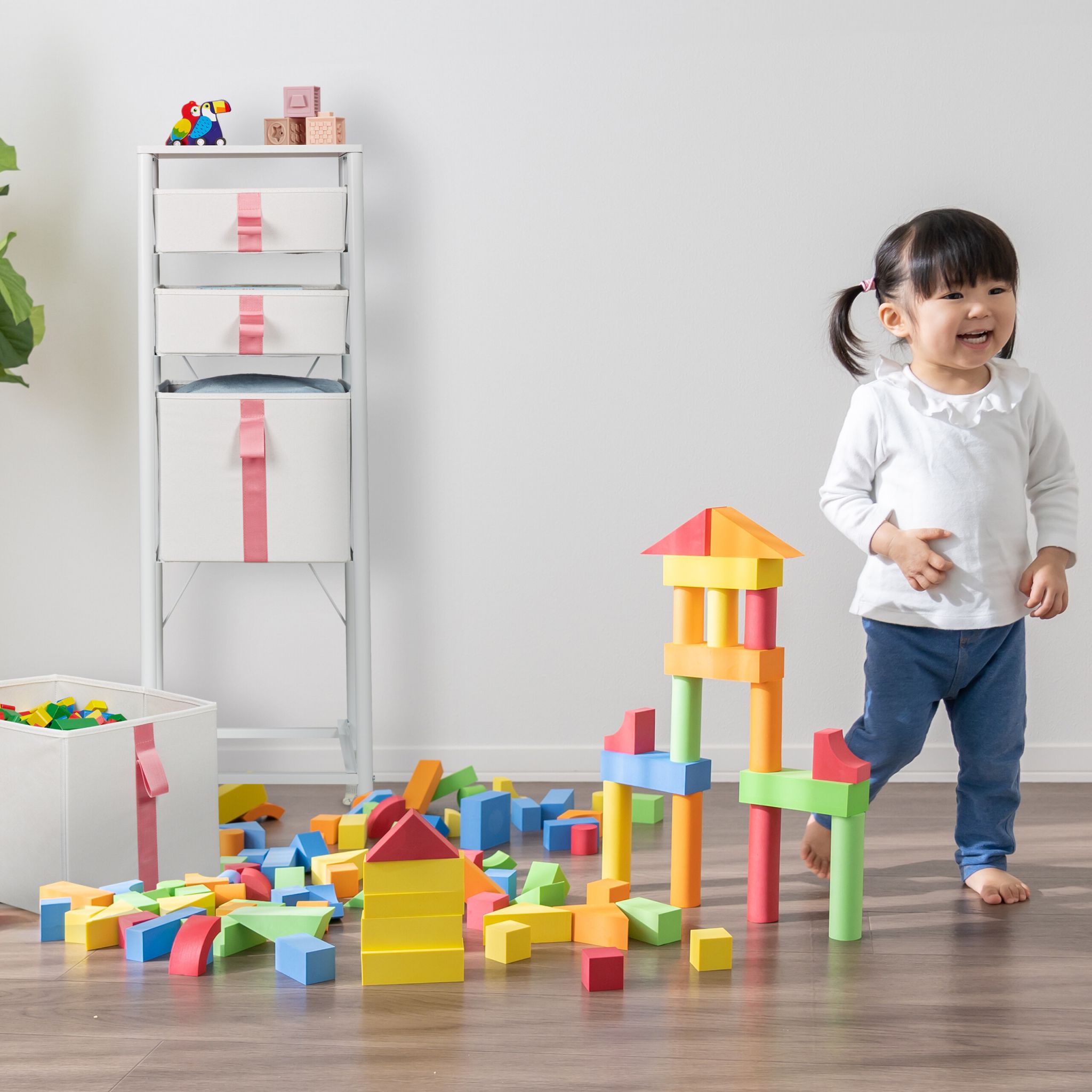 Kommode für Kinder 4 Schubladen Weiss-Creme-Rosa von Relaxdays