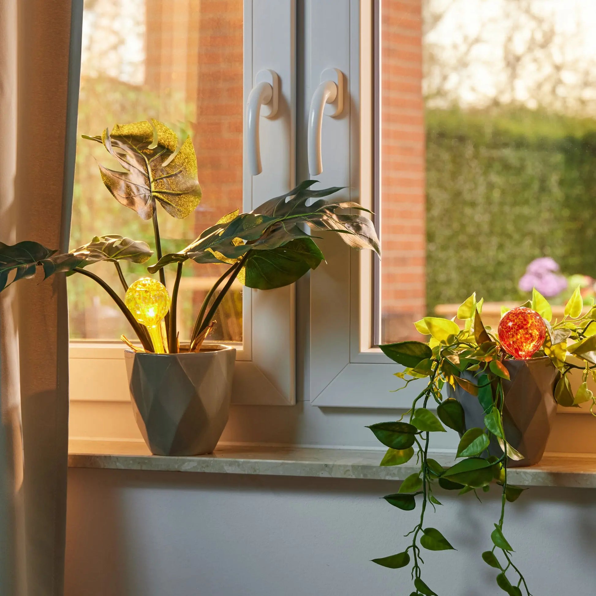 Bewässerungskugeln Glas 4er-Set Blau-Grün-Rot von Relaxdays
