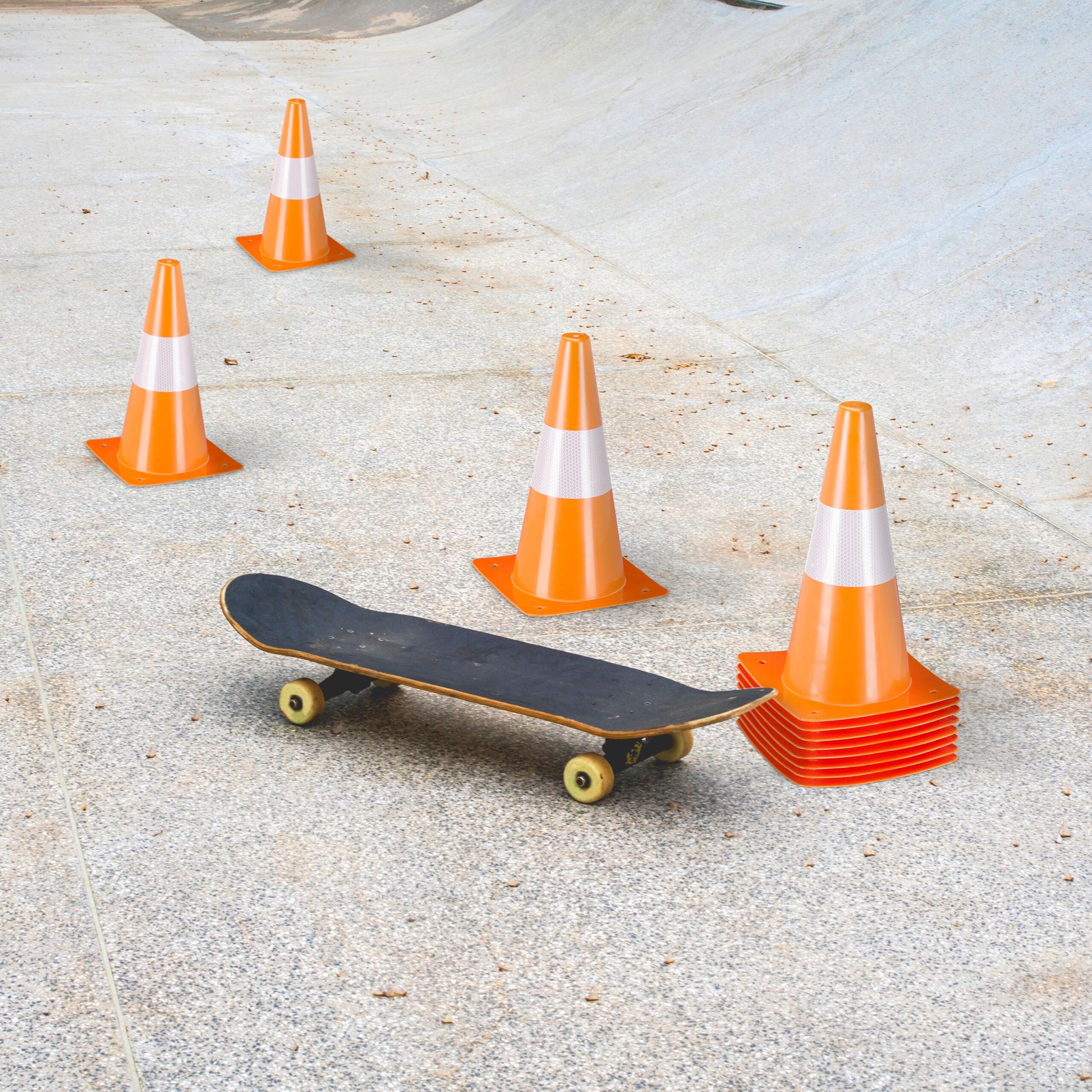 Pylonen 12er-Set Weiss-Orange von Relaxdays