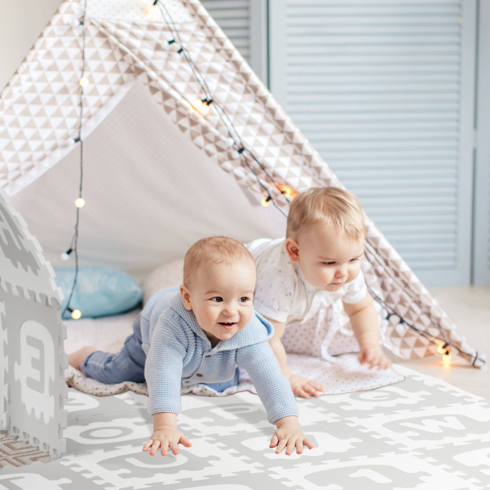 Puzzlematte ABC und Zahlen Weiss-Grau von Relaxdays