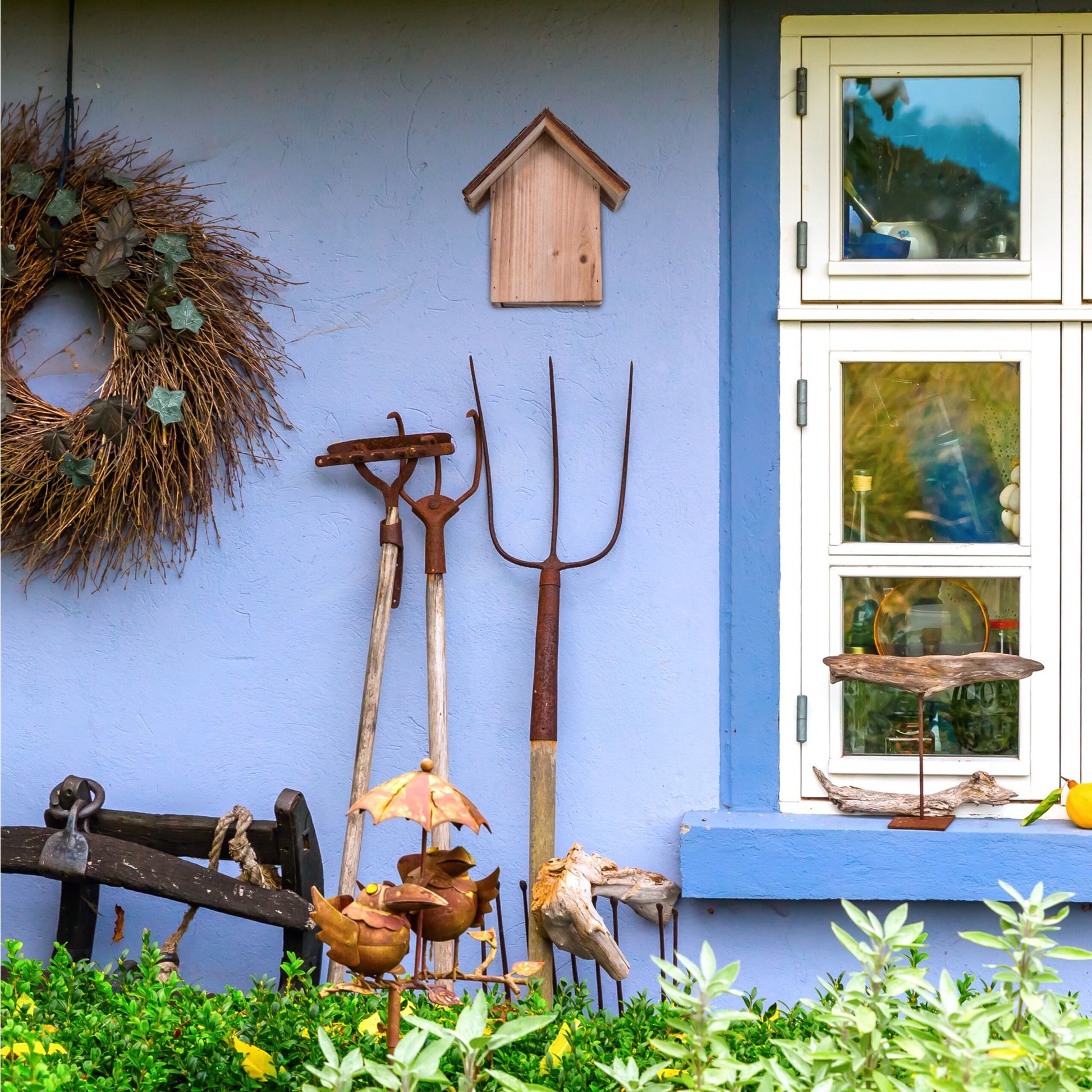 Marienkäferhaus Holz Braun-Hellbraun von Relaxdays