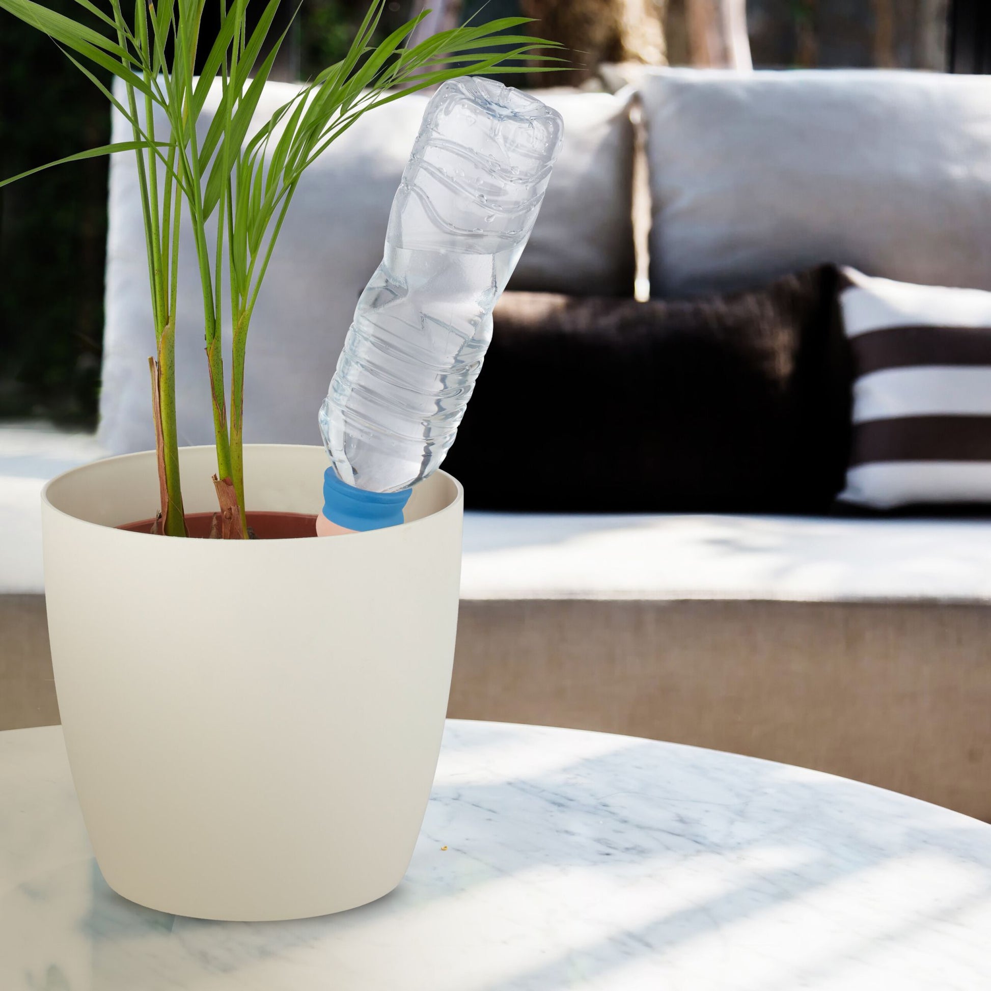 Geschwungene Tonkegel 4er-Set Blau-Hellbraun von Relaxdays
