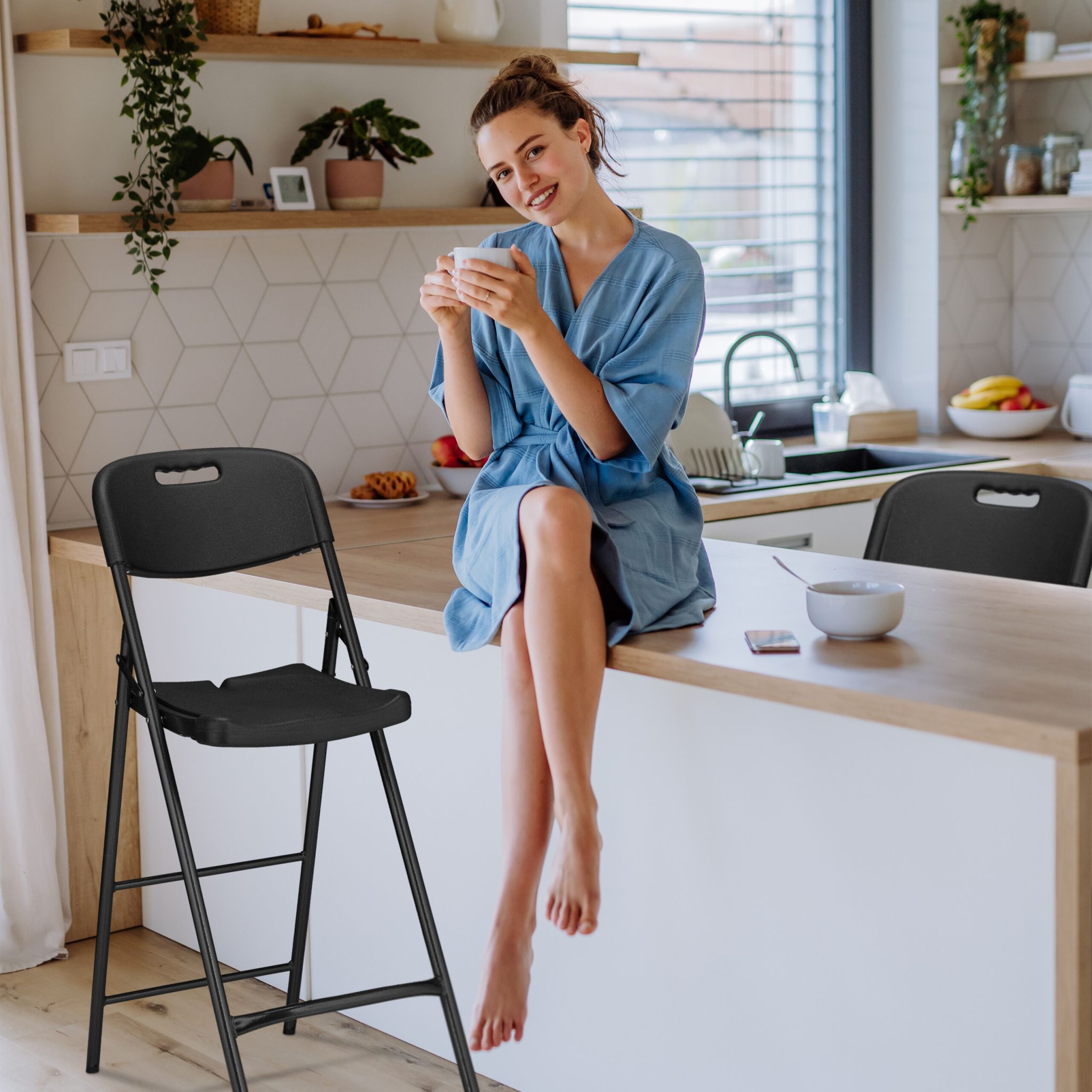 Klappbare Barhocker 2er-Set Schwarz von Relaxdays