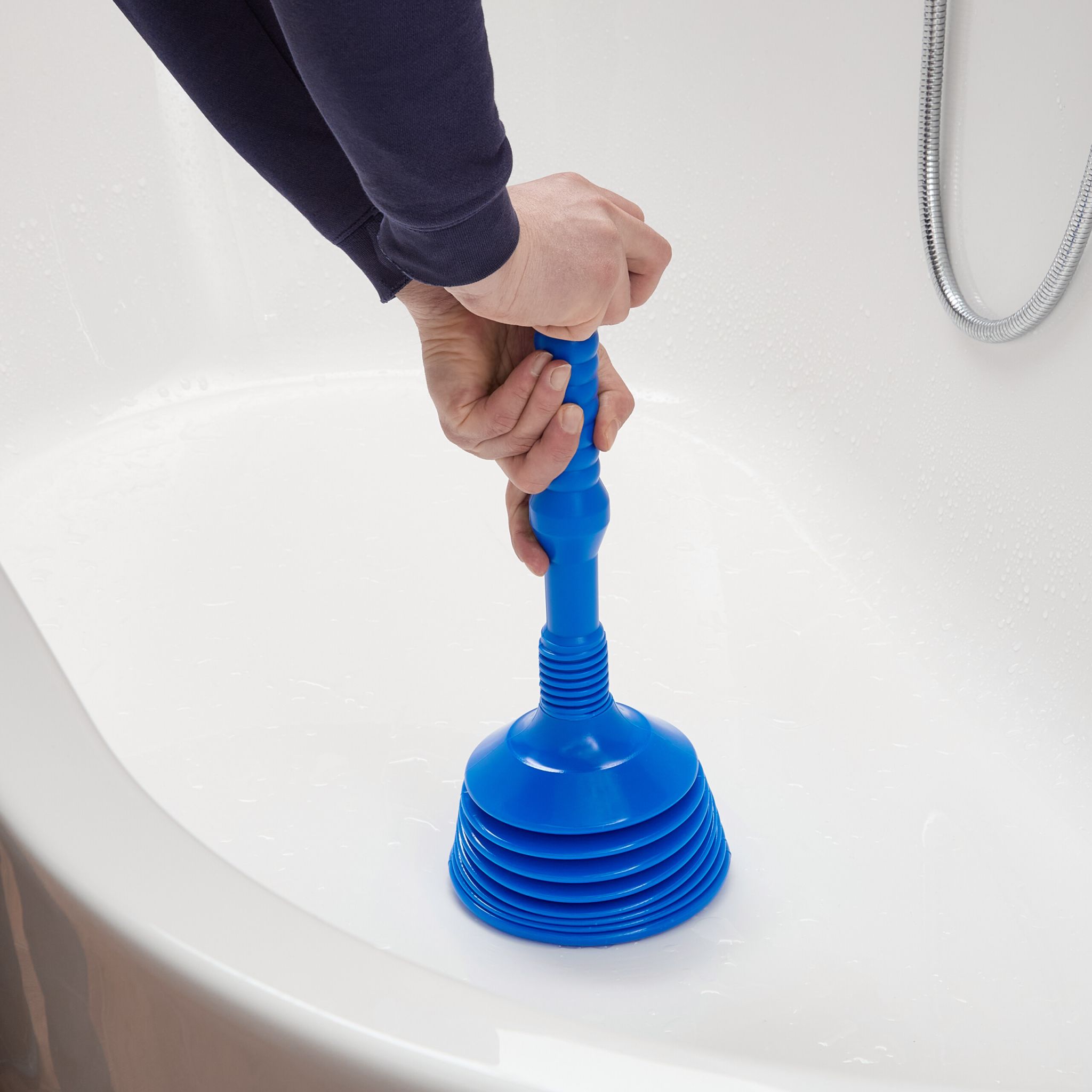 Pümpel mit grosser Saugglocke Blau von Relaxdays