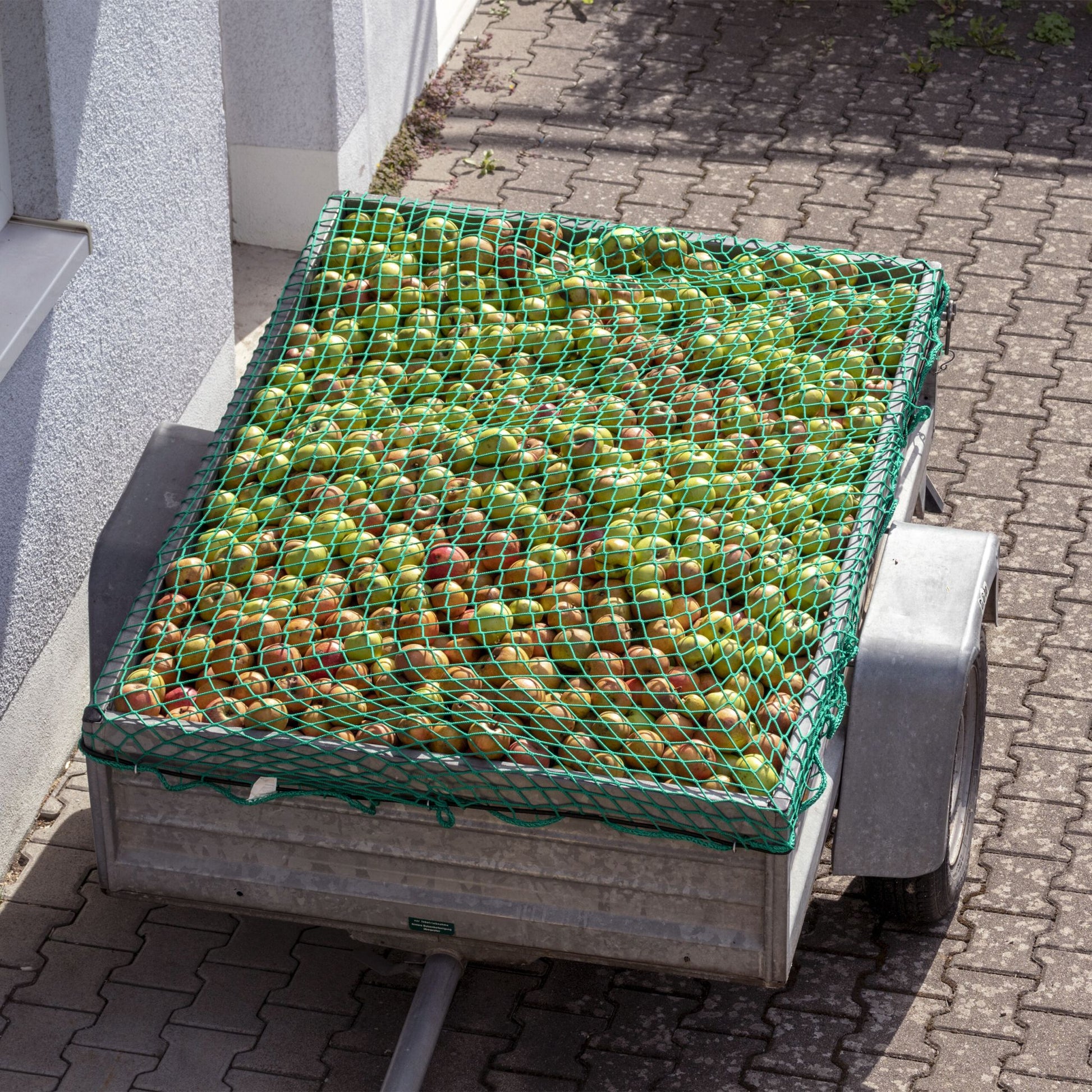 Grünes Anhängernetz bis 2 x 3 m Grün-Schwarz von Relaxdays