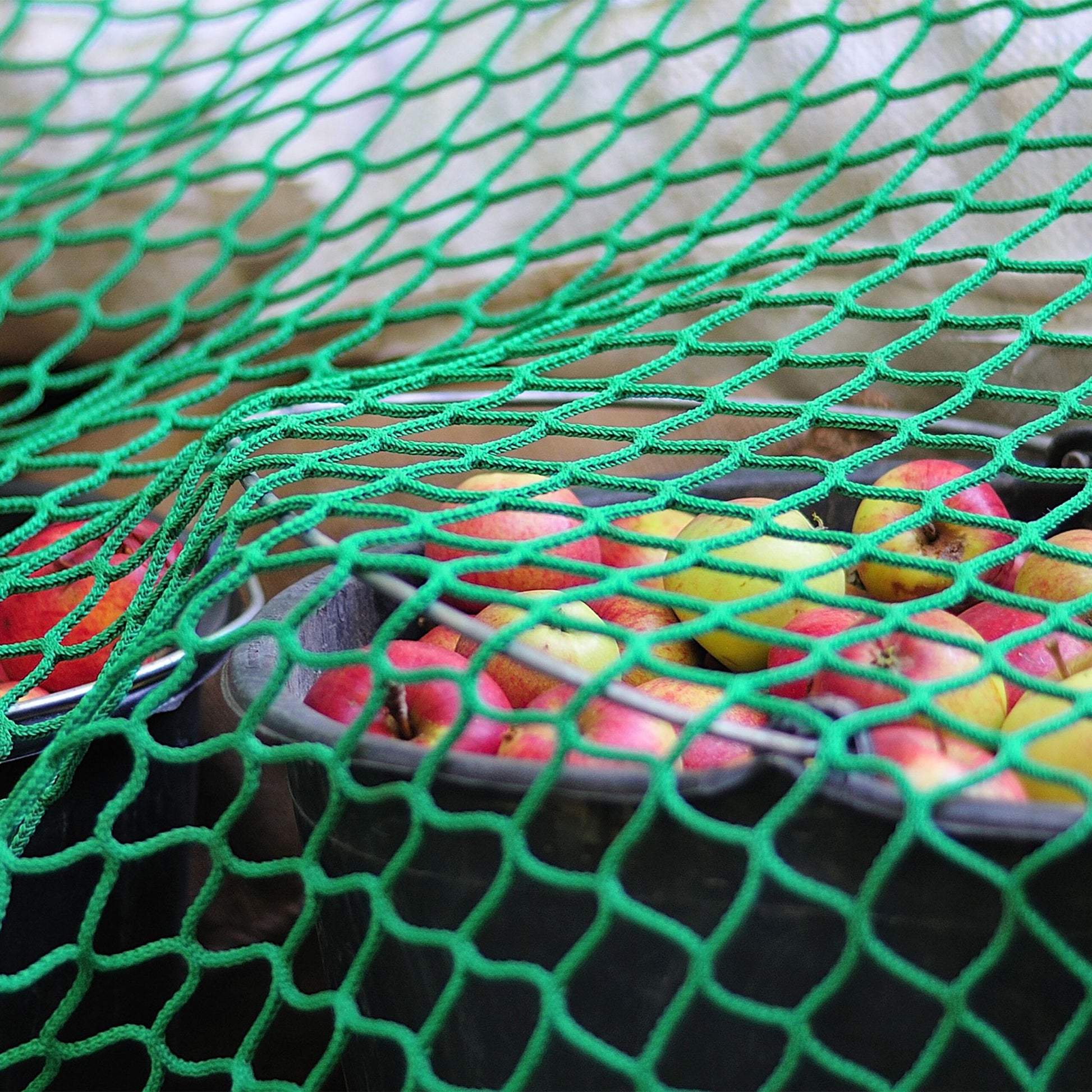 Grünes Anhängernetz bis 2 x 3 m Grün-Schwarz von Relaxdays
