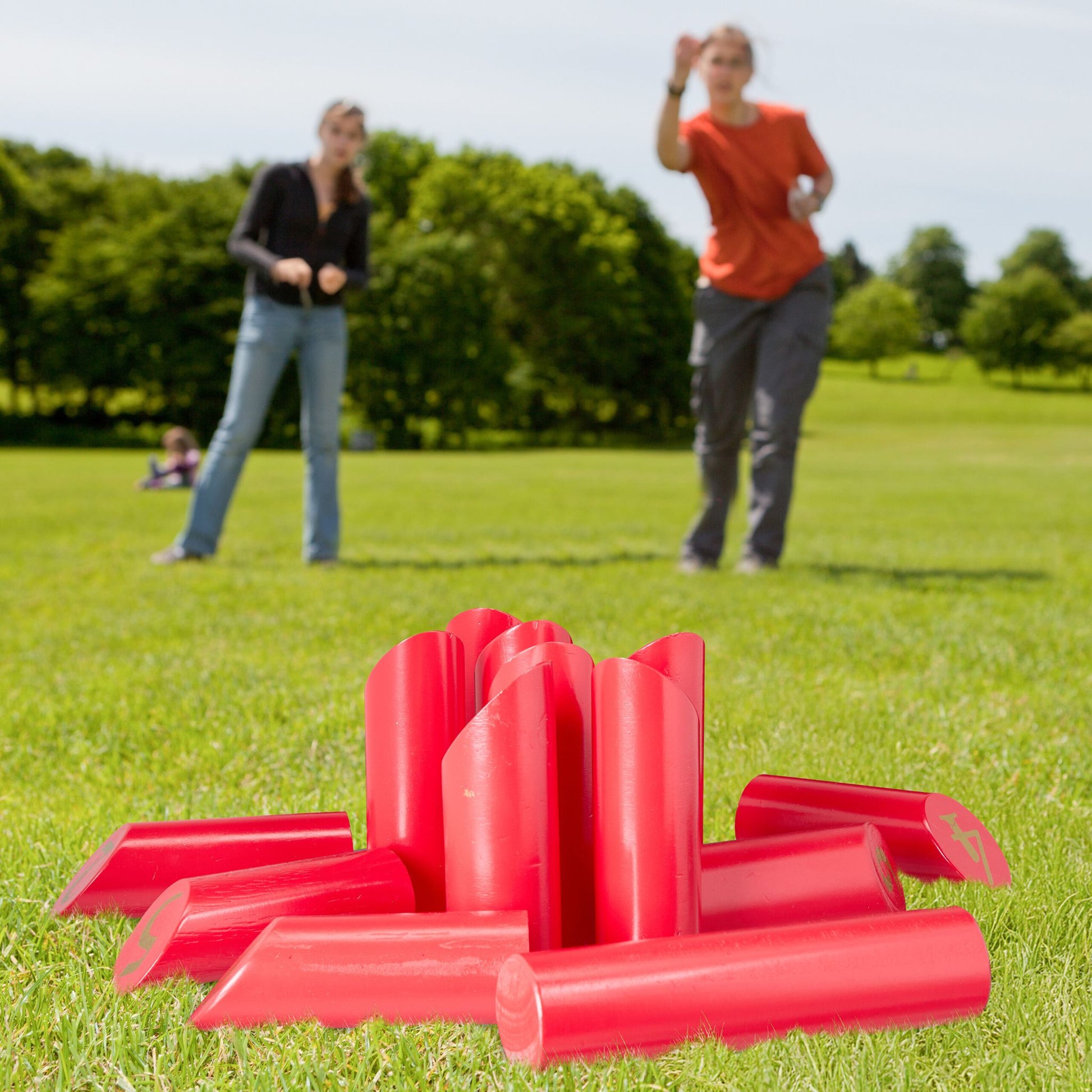 Kubb Wikingerspiel mit Tasche Gold-Rot von Relaxdays
