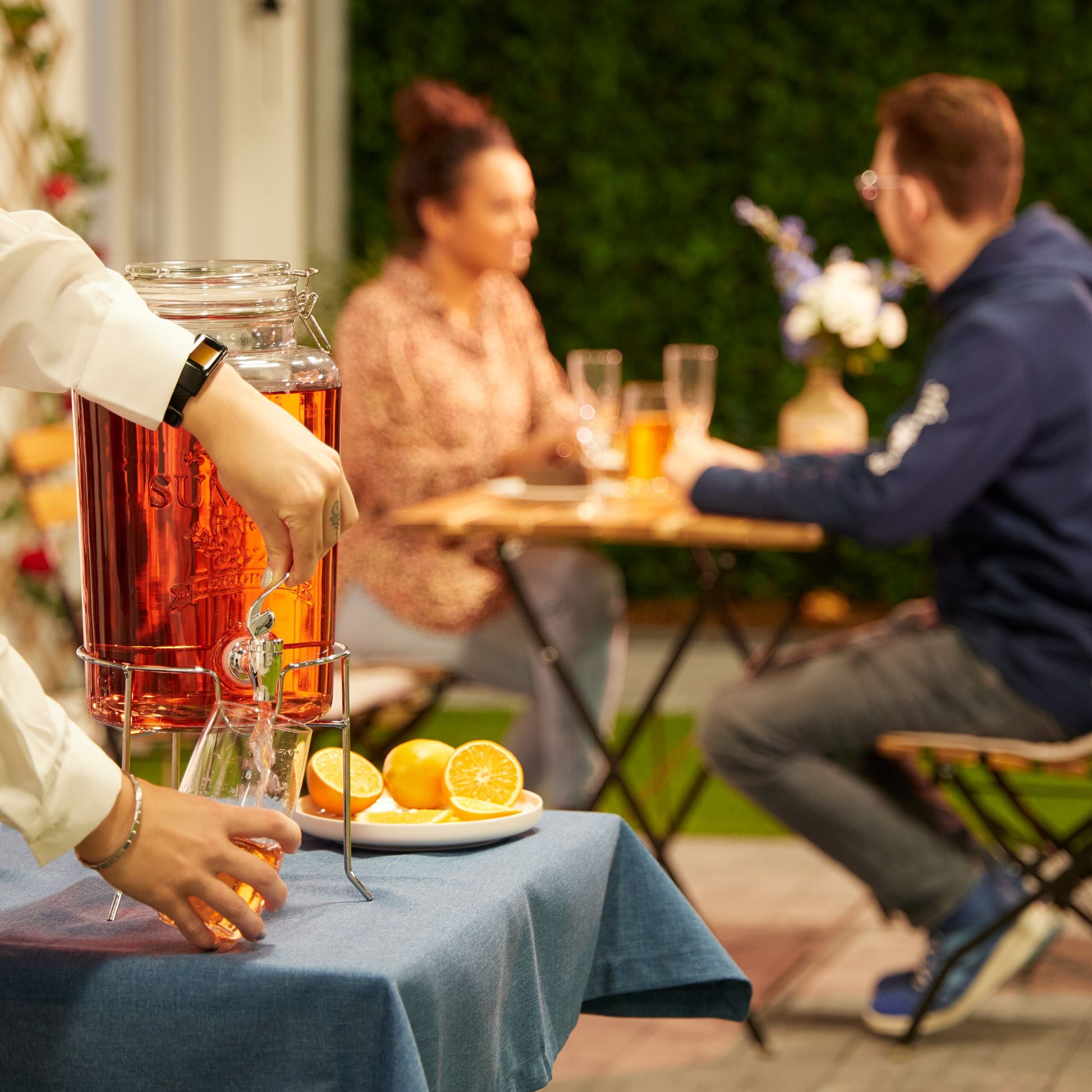 Getränkespender mit Ständer 5L Silber-Transparent von Relaxdays