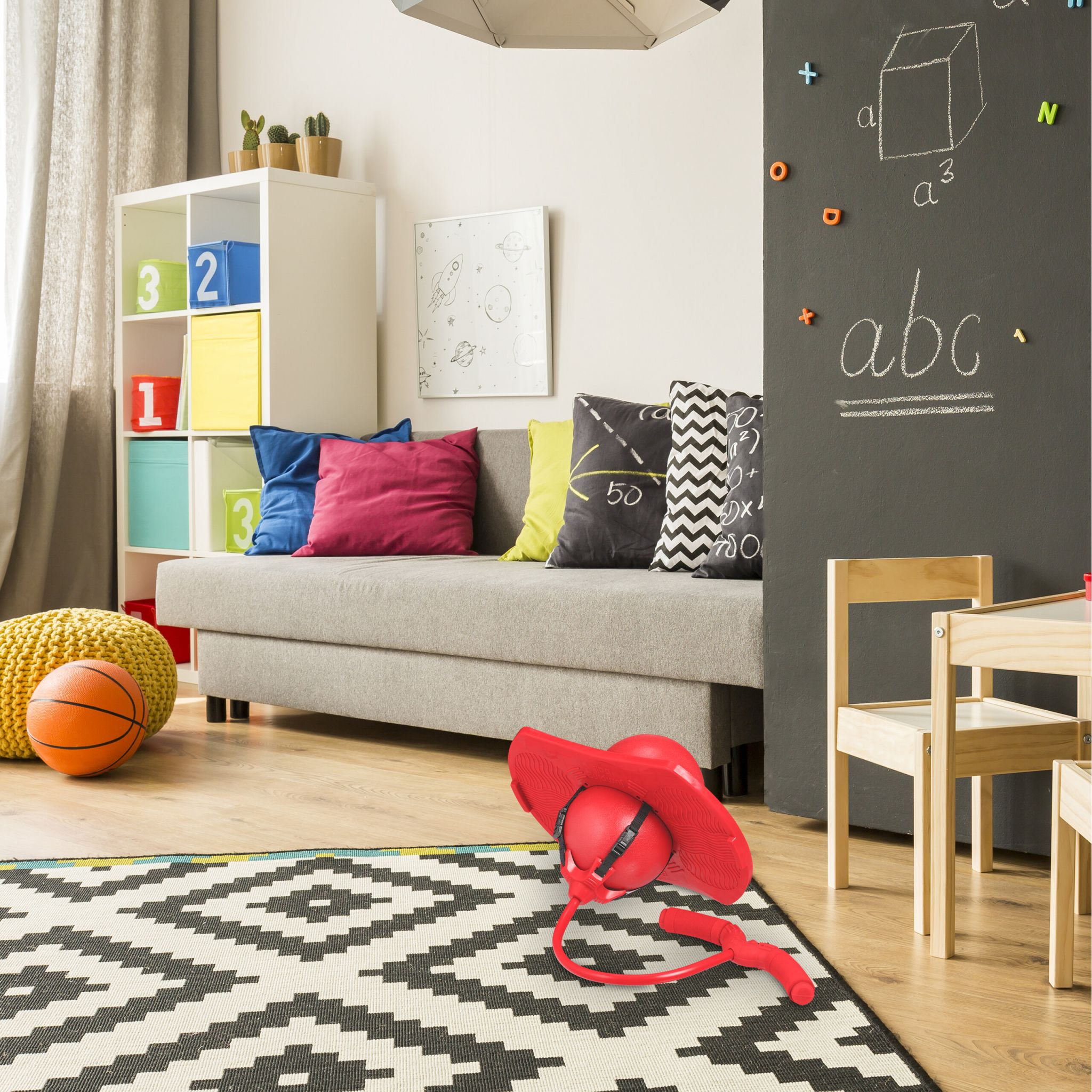 Pogo Ball mit Griffen für Kinder Rot-Schwarz von Relaxdays