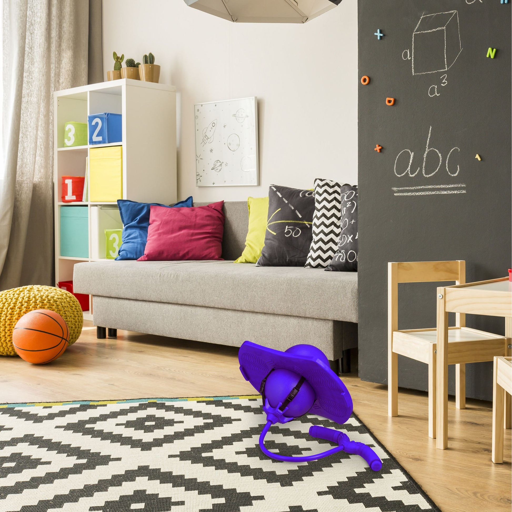Pogo Ball mit Griffen für Kinder Lila-Schwarz von Relaxdays